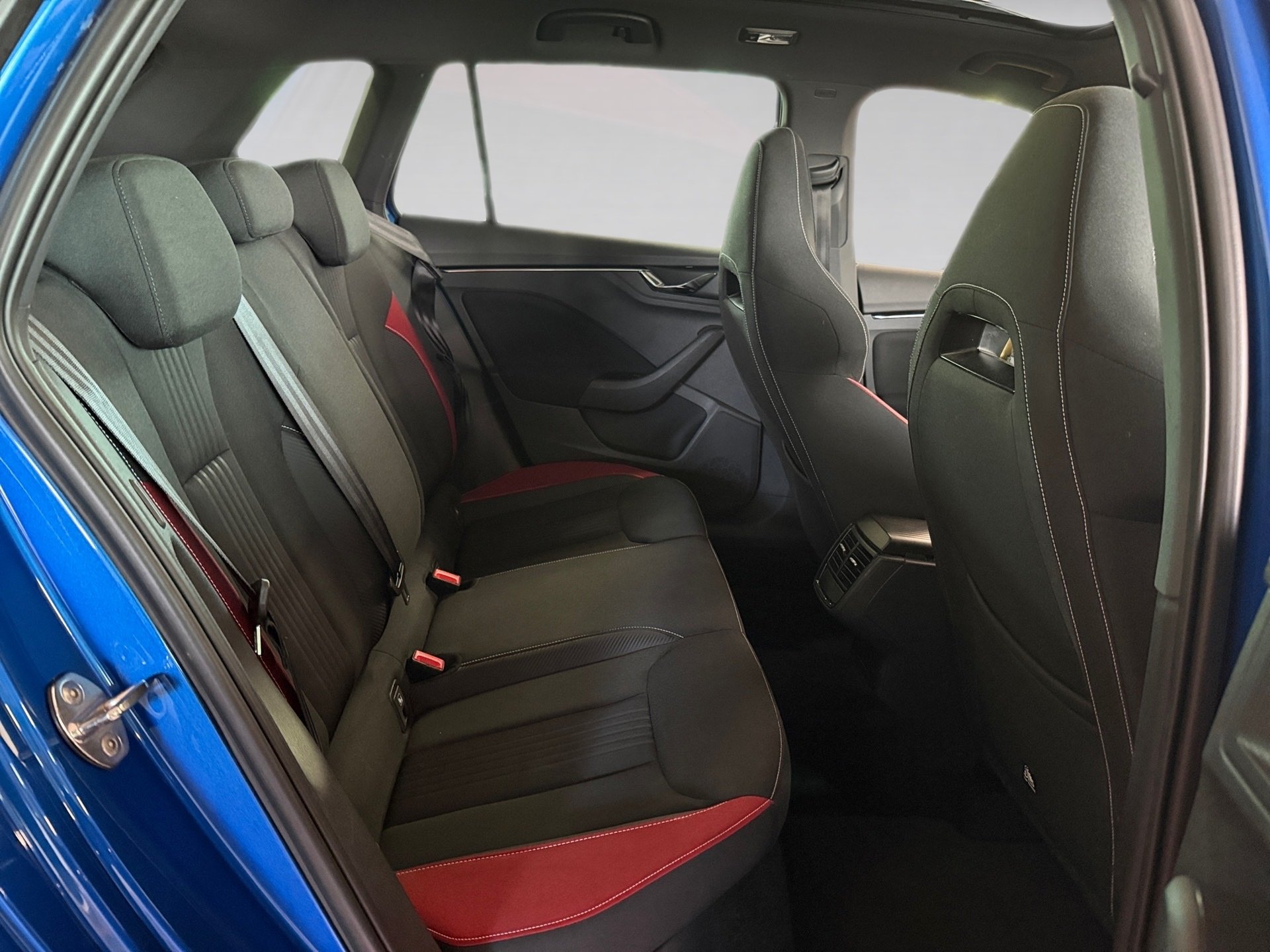 Kamiq Monte Carlo 1.5 TSI Monte Carlo DSG LED AHK Pano RFK