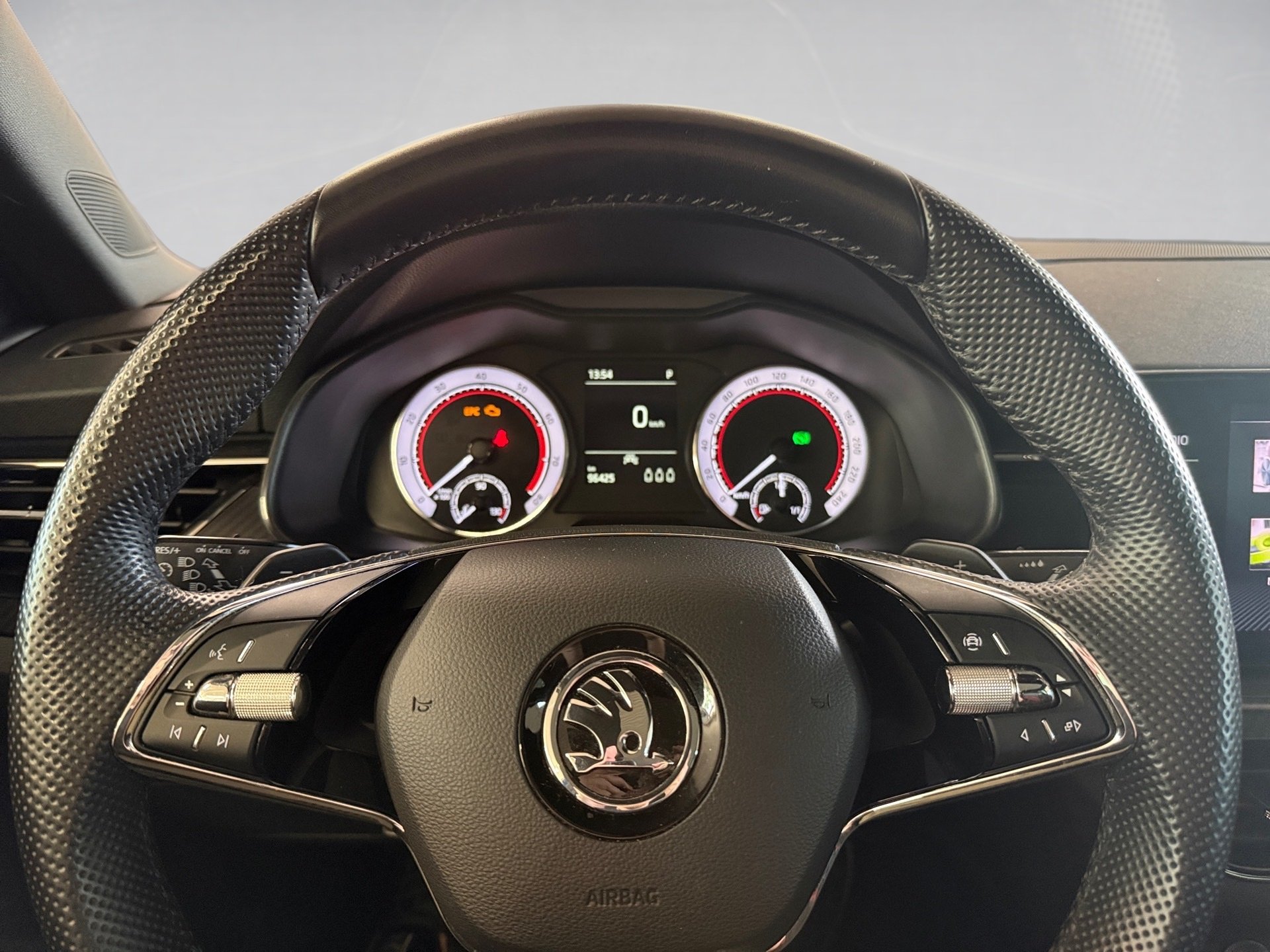 Kamiq Monte Carlo 1.5 TSI Monte Carlo DSG LED AHK Pano RFK