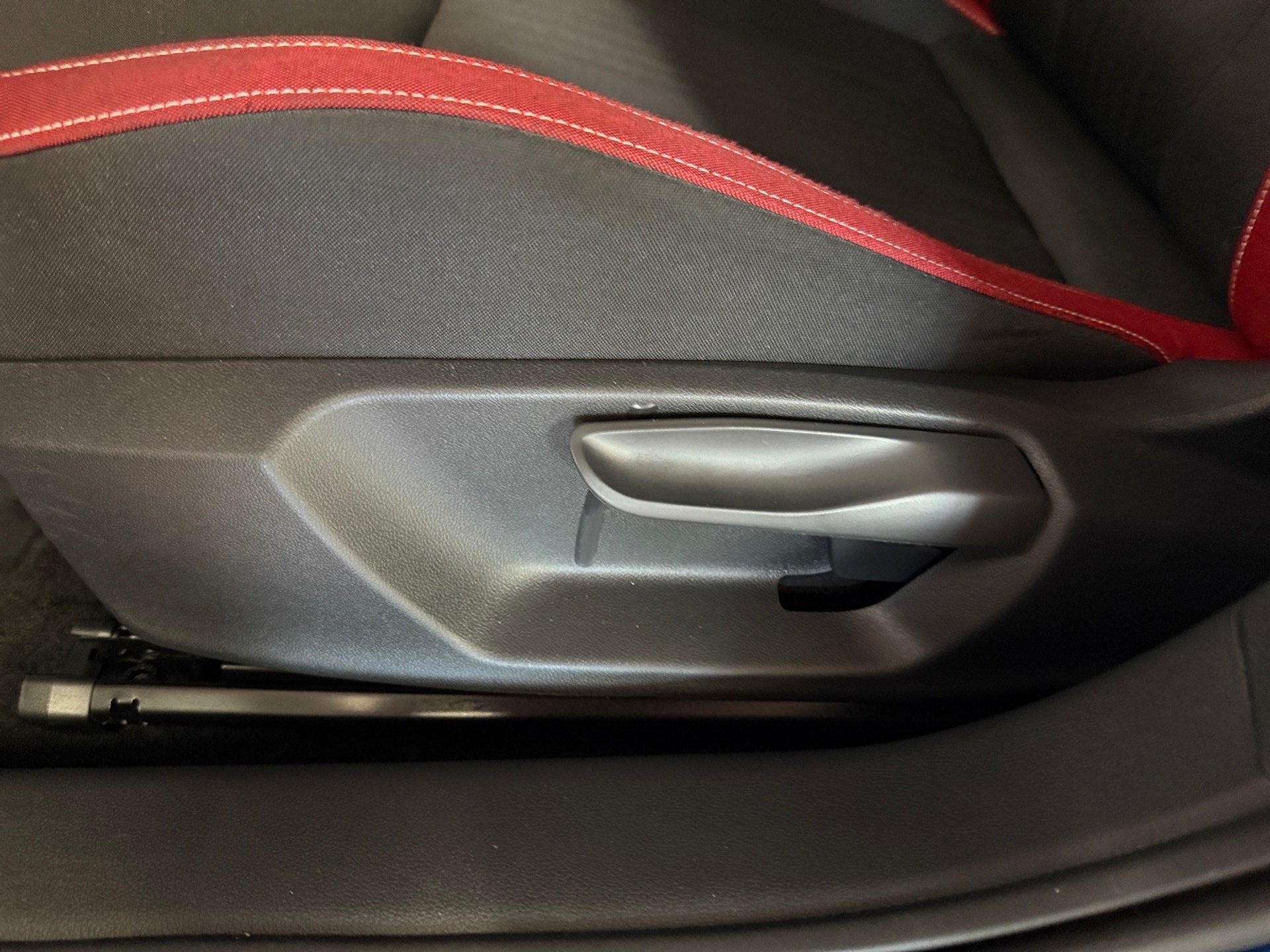 Kamiq Monte Carlo 1.5 TSI Monte Carlo DSG LED AHK Pano RFK