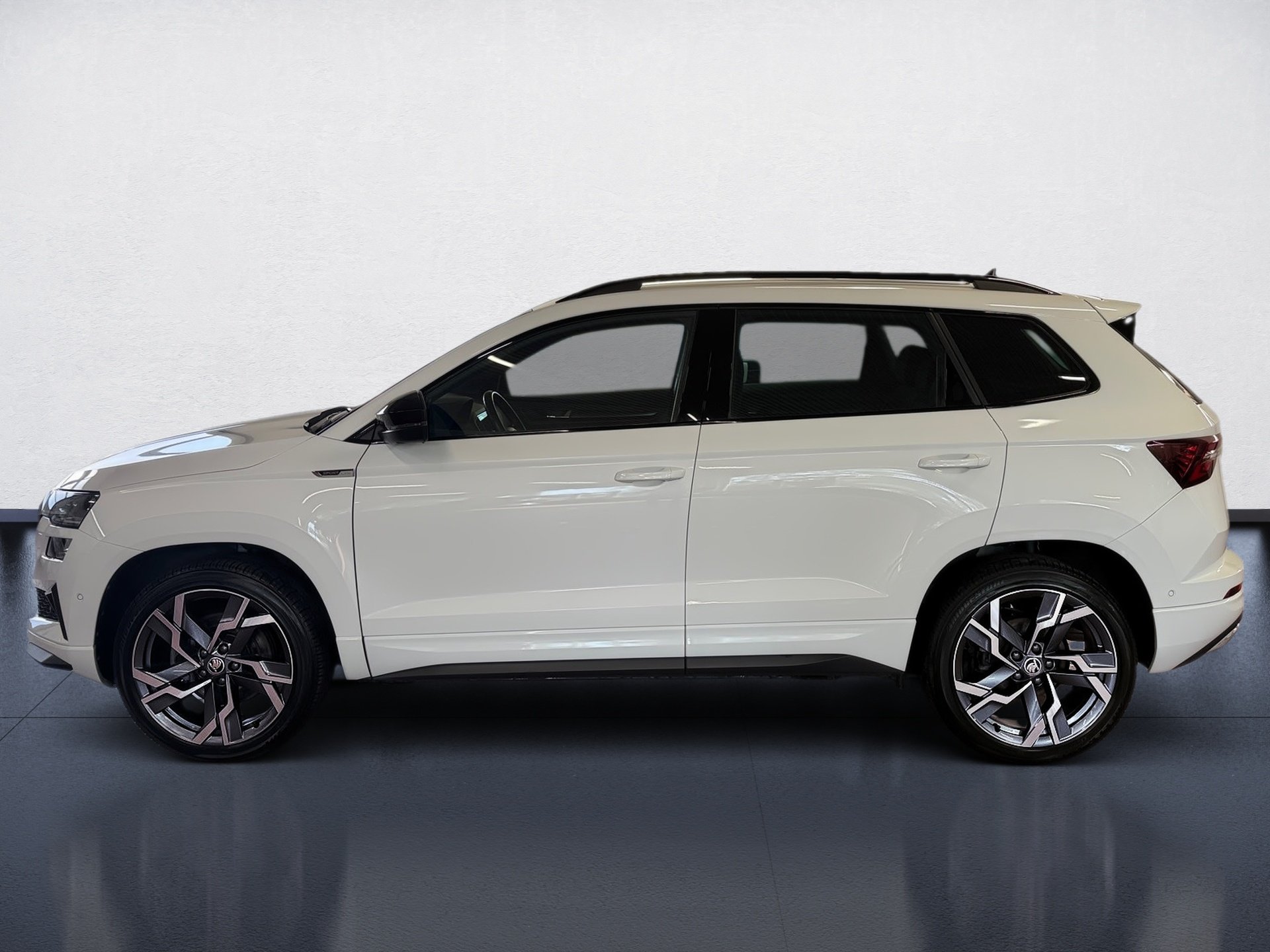 Karoq 2.0 TSI Sportline 4x4 DSG Matrix Navi ACC Pano AHK