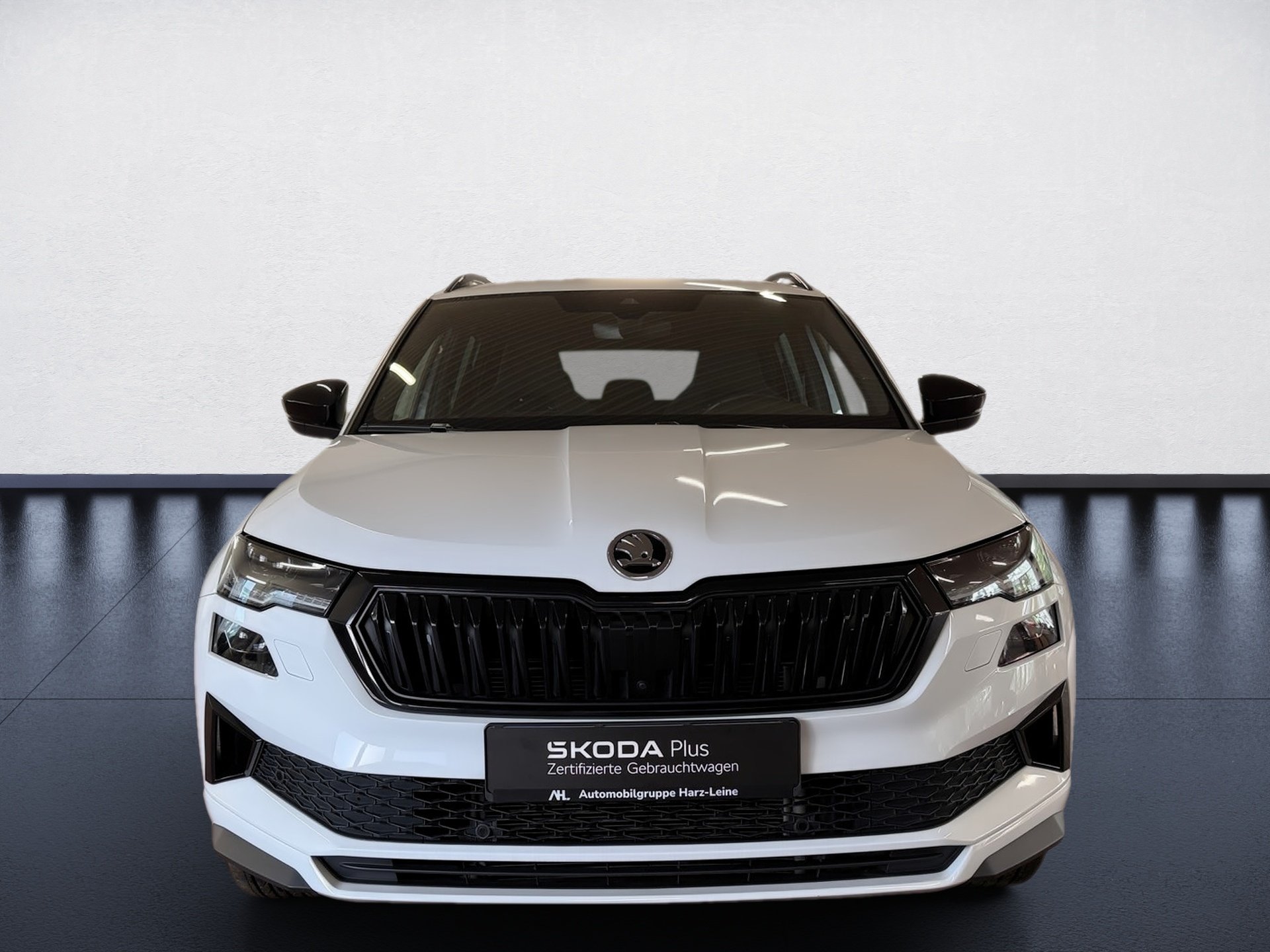 Karoq 2.0 TSI Sportline 4x4 DSG Matrix Navi ACC Pano AHK