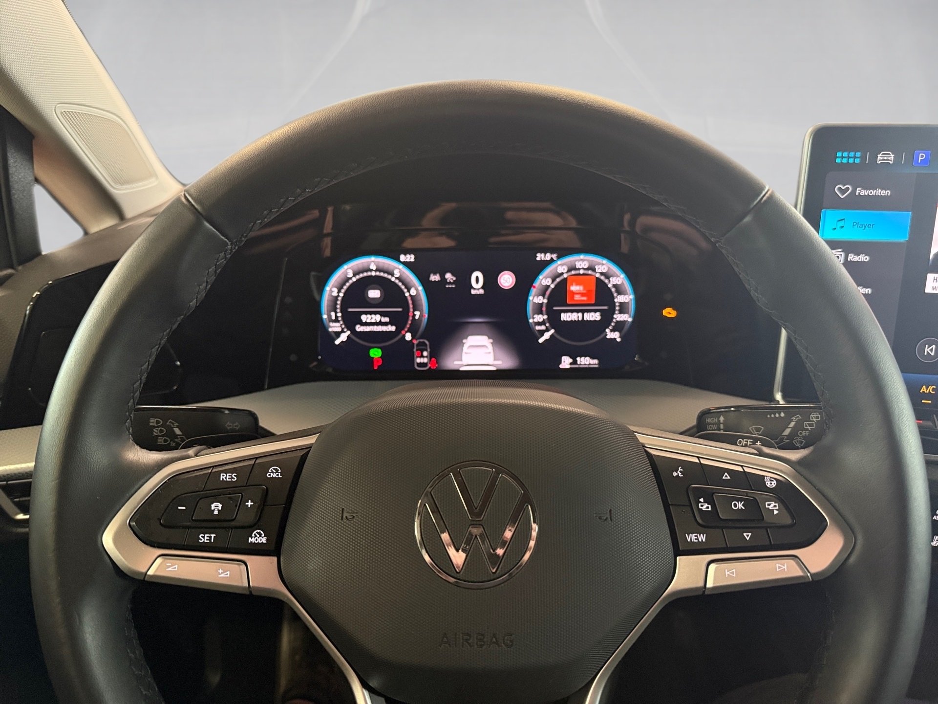 Golf Variant 1.5 eTSI GOAL DSG AHK Navi ACC RFK