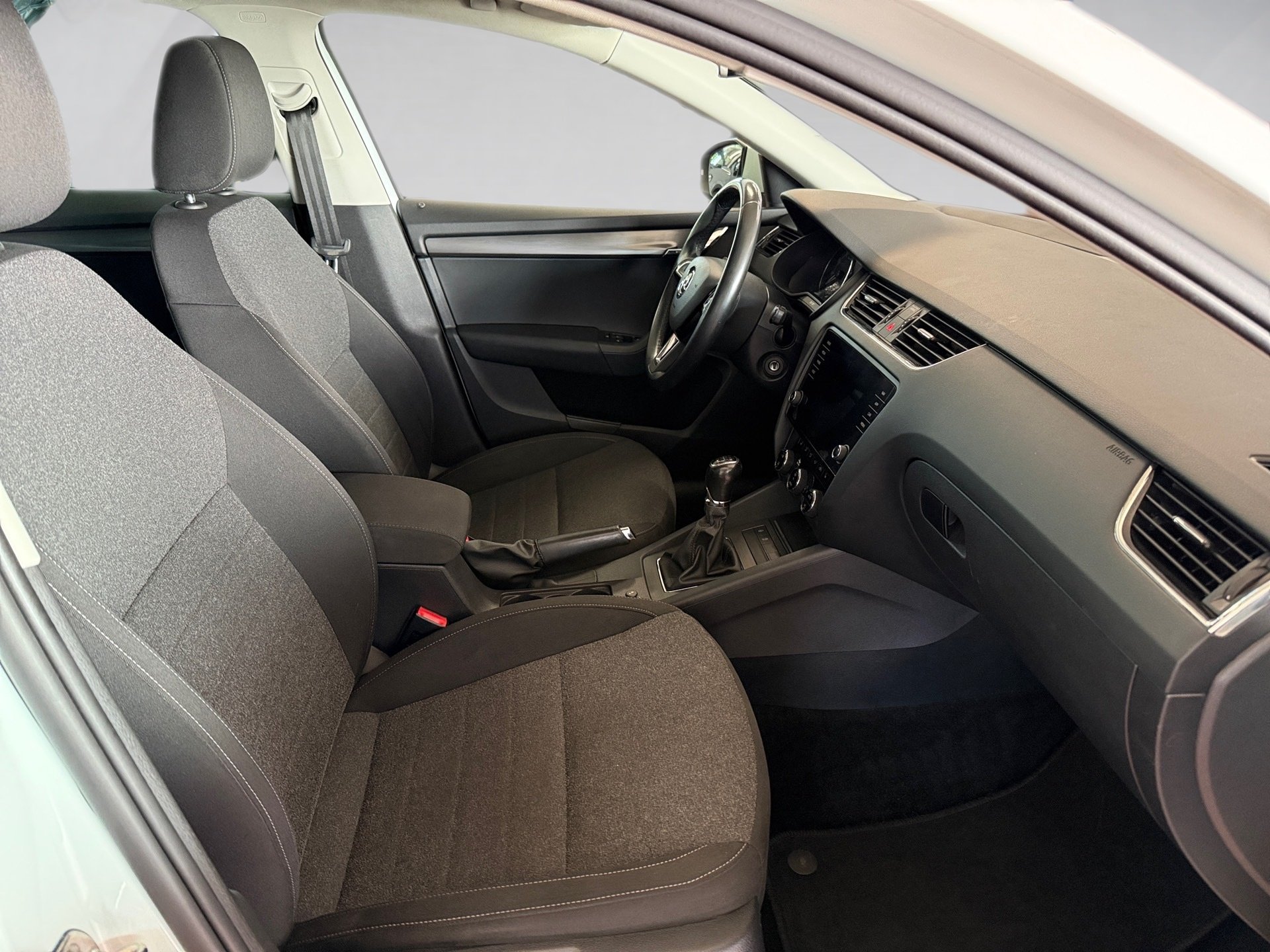 Octavia Combi 1.5 TSI Soleil LED Navi PDC SHZ LM