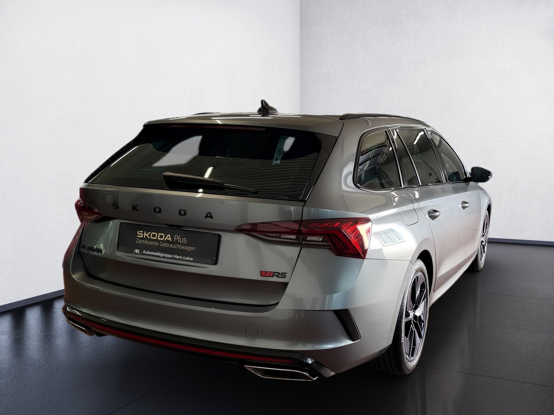 Octavia Combi RS 2.0 TSI First Edition DSG LED Navi ACC RFK