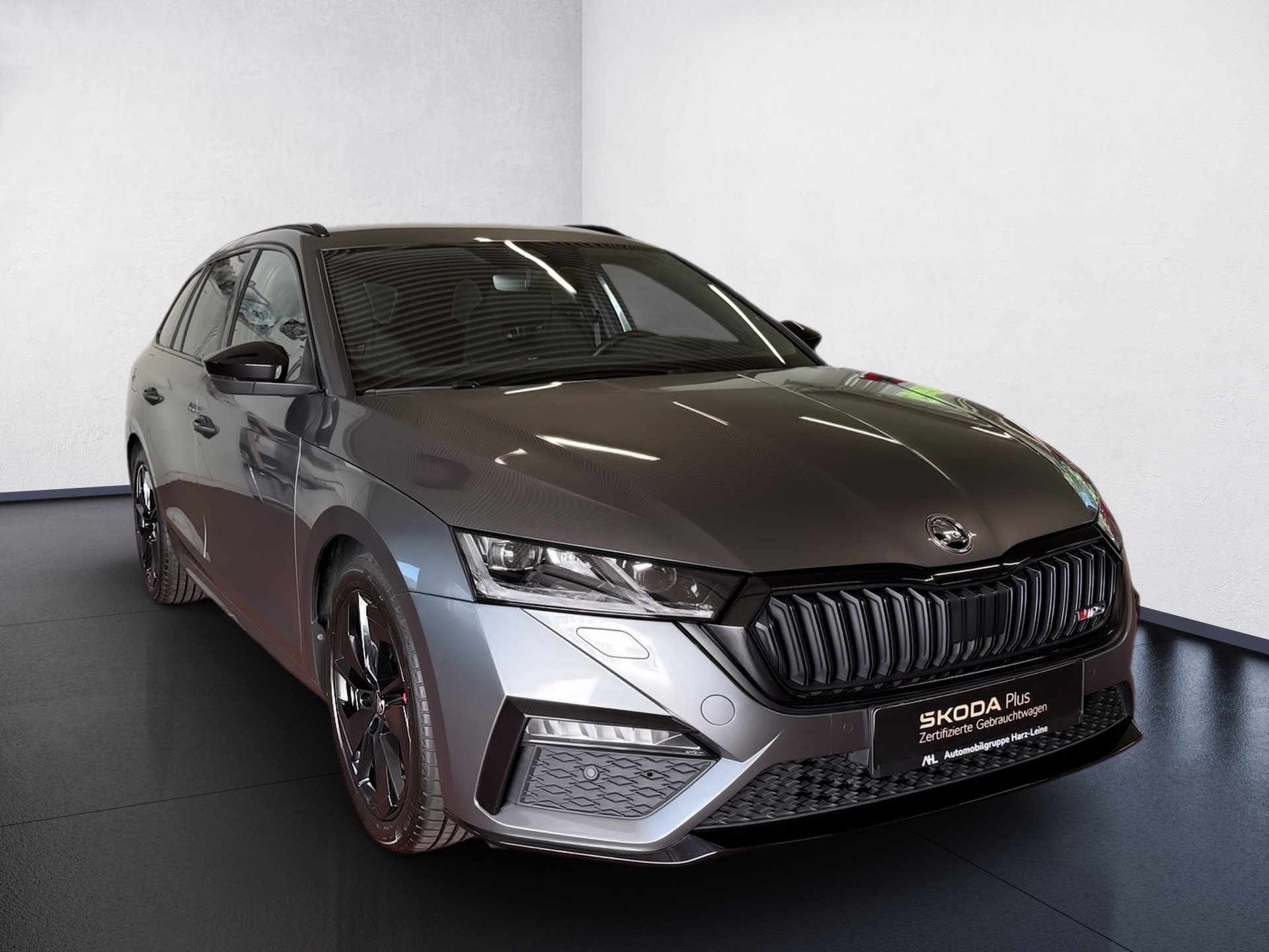 Octavia Combi RS 2.0 TSI First Edition DSG LED Navi ACC RFK
