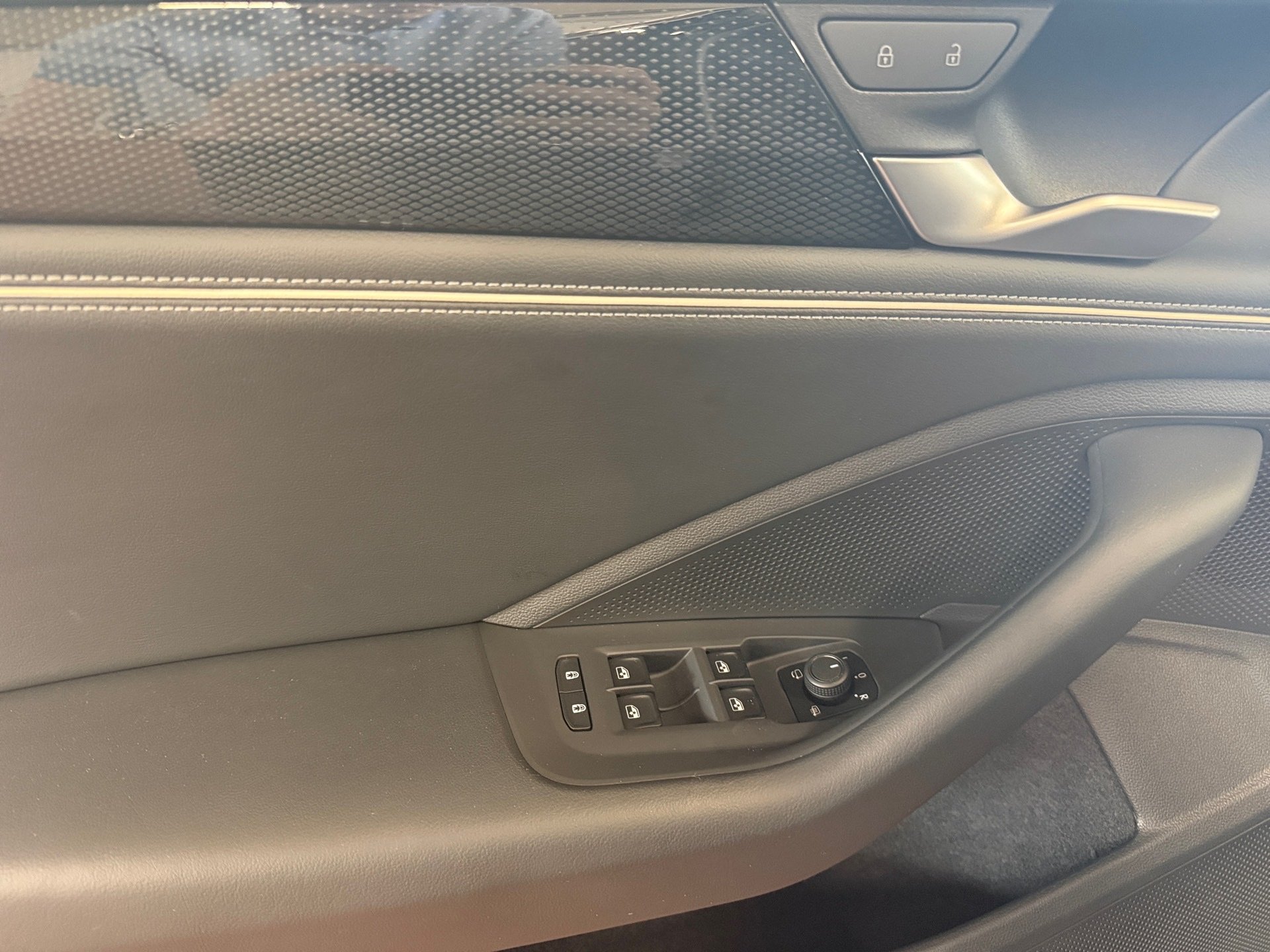 Passat 2.0 TDI 110 kW Business 360 ACC AHK AUT