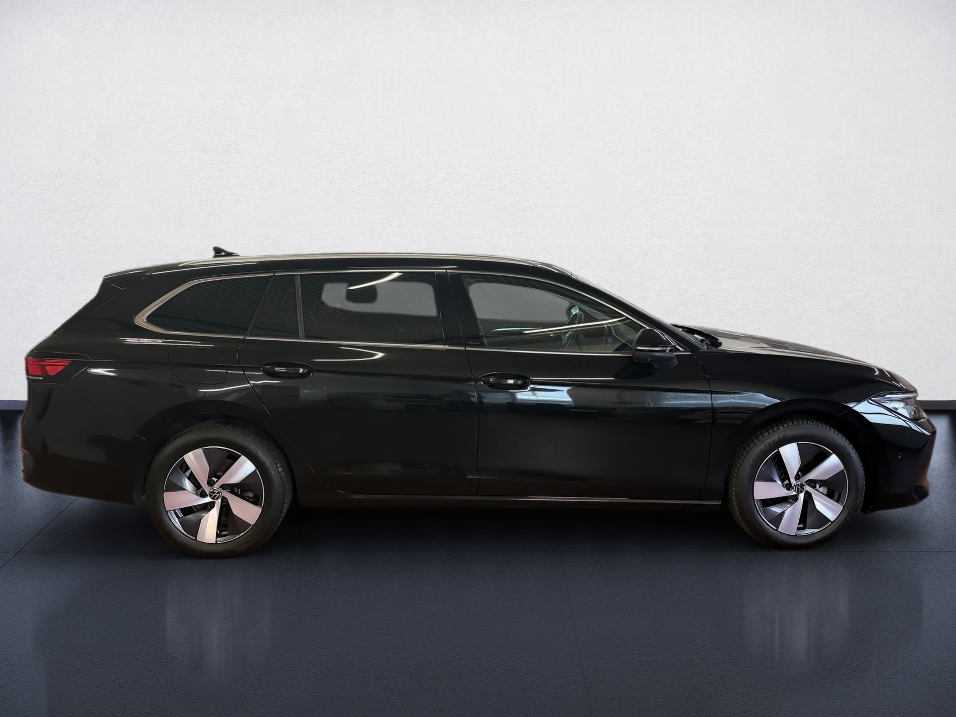 Passat 2.0 TDI 110 kW Business 360 ACC AHK AUT