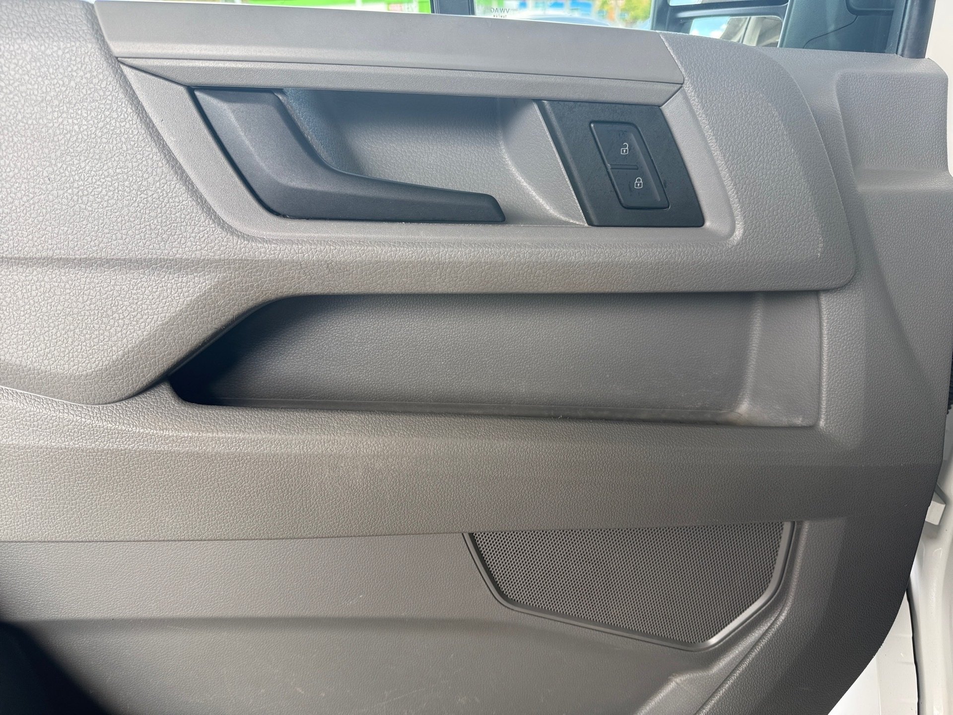 Crafter 35 Doka Pritsche 2.0 TDI Klima AHK Bluetooth
