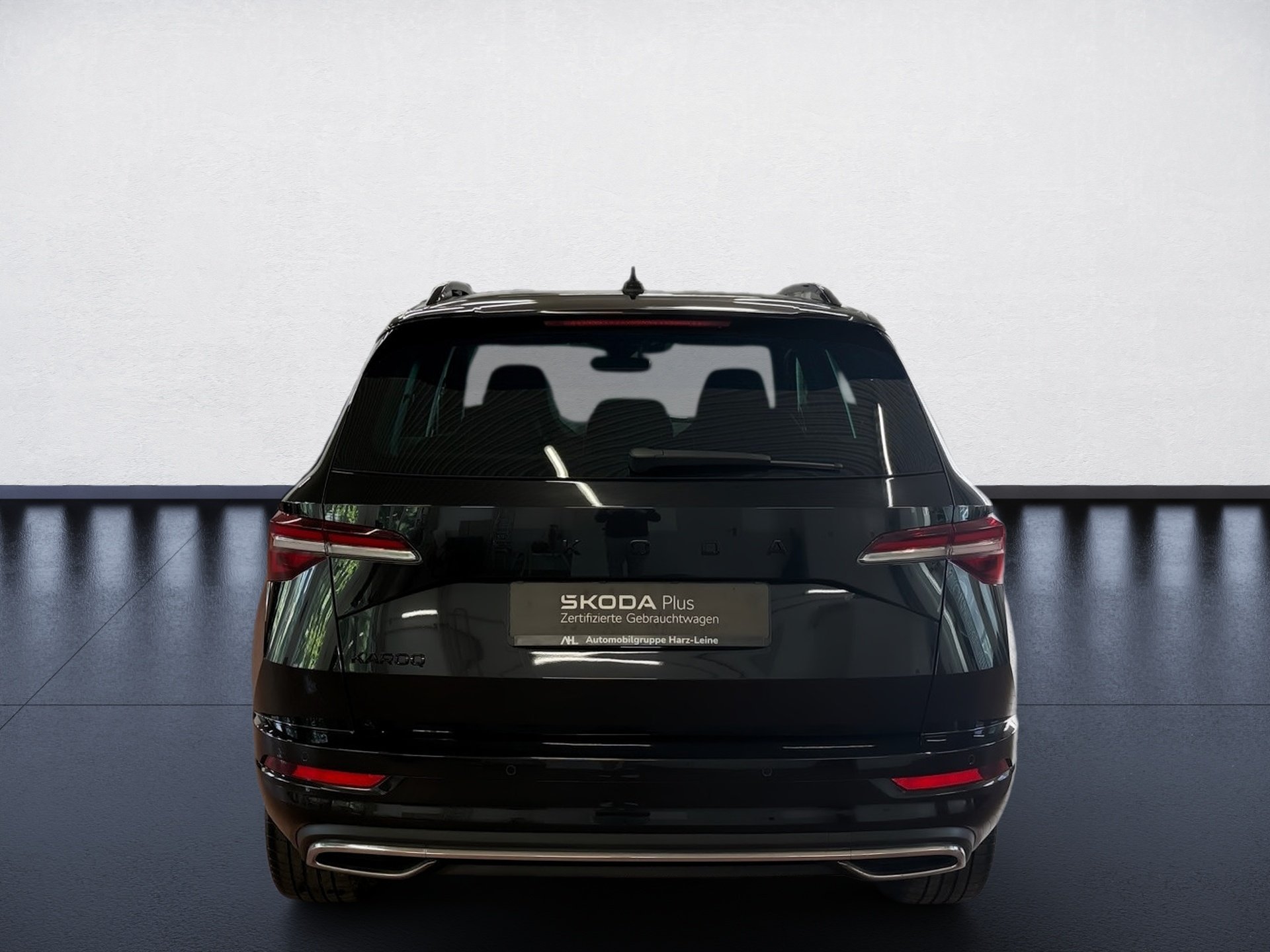 Karoq 1.5 TSI Sportline DSG Matrix Navi AHK Sportsitze