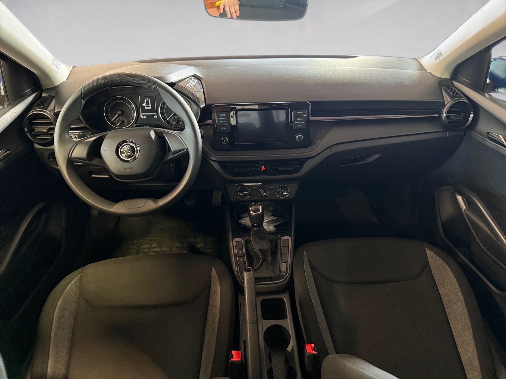 Fabia 1.0 MPI Active Klima LED PDC hinten Kam.