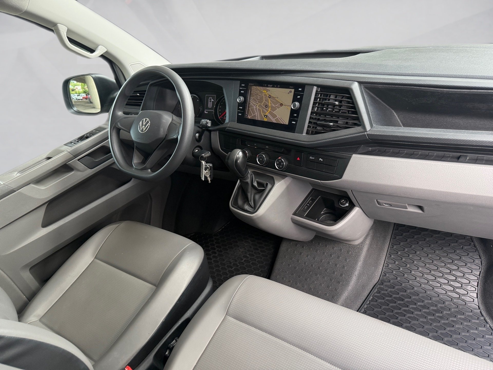 T6.1 Kasten LR 2.0 TDI DSG Klima Navi PDC RFK