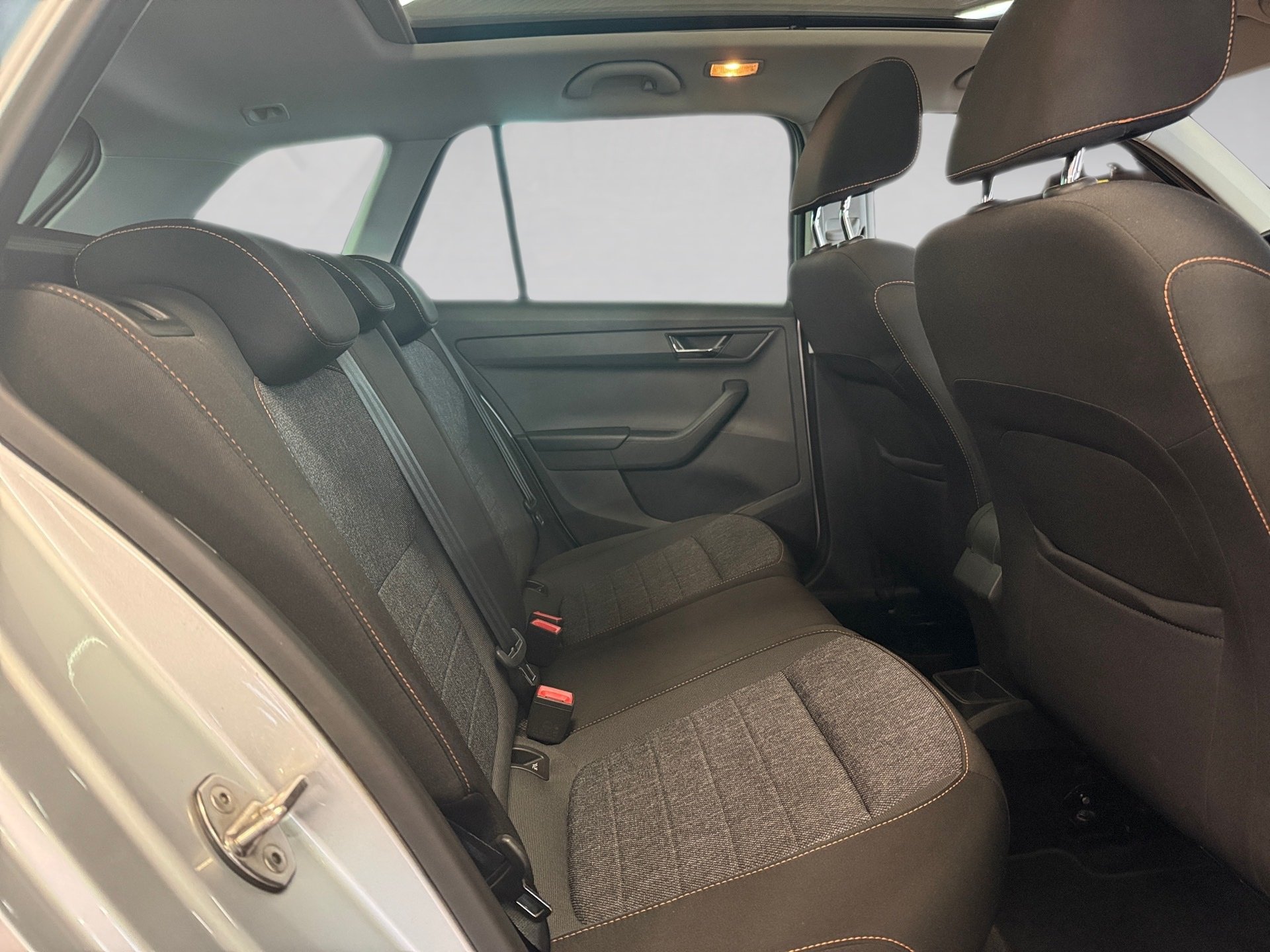 Fabia Combi 1.0 TSI Clever Best of LED Navi ACC Pano