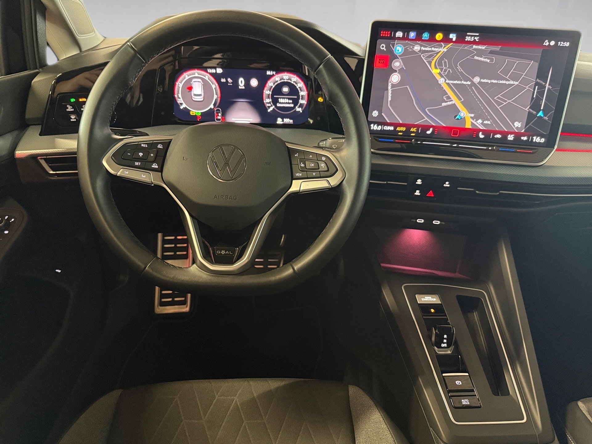 Golf Variant 1.5 eTSI Goal DSG Matrix Navi ACC AHK RFK