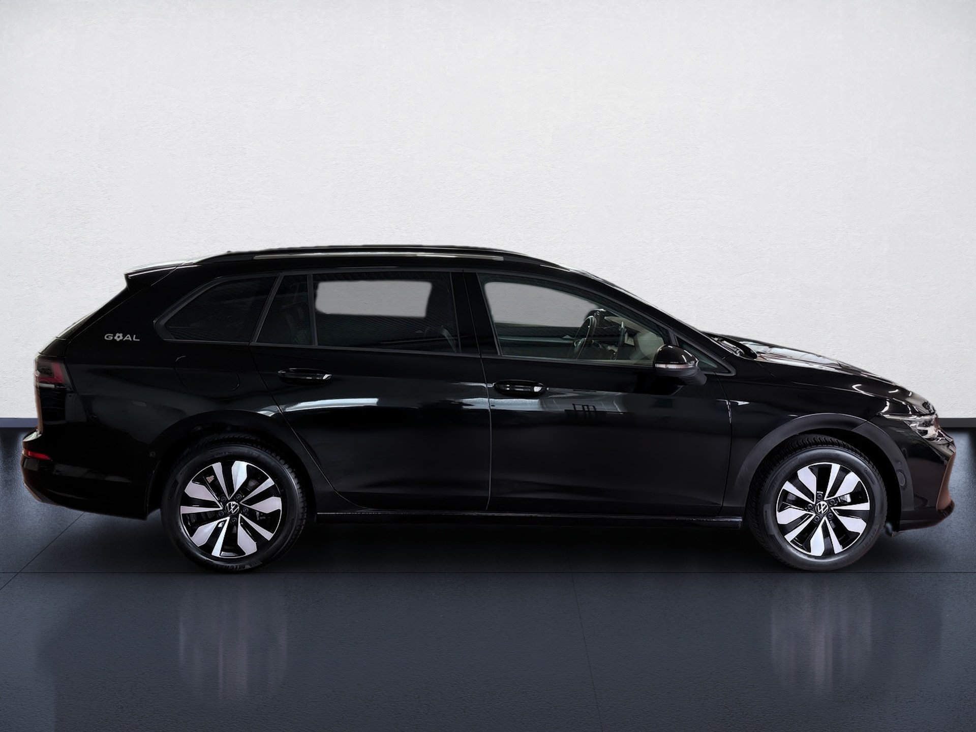 Golf Variant 1.5 eTSI Goal DSG Matrix Navi ACC AHK RFK