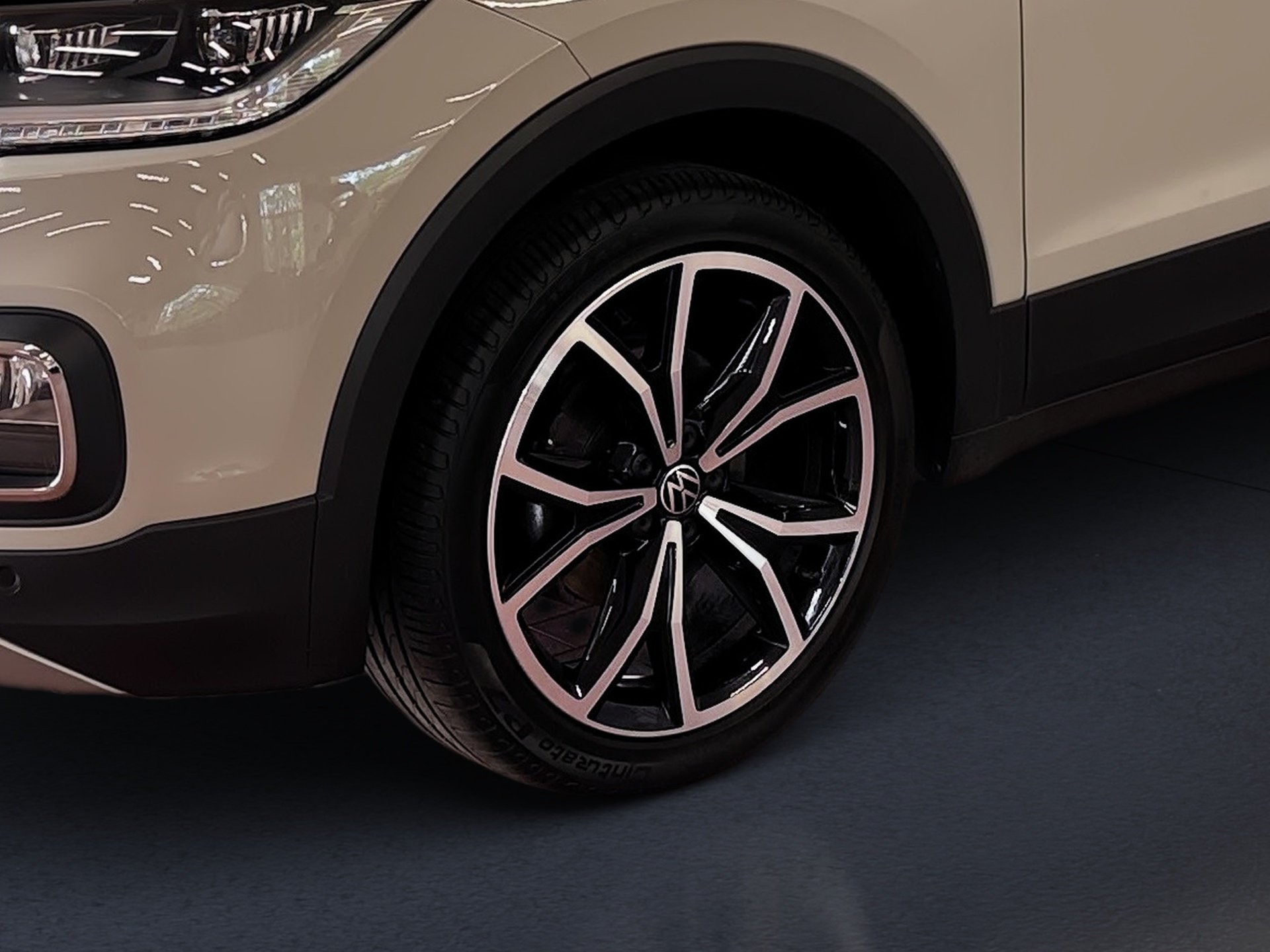 T-Cross Style 1.5 TSI Style DSG LED Navi ACC PDC SHZ