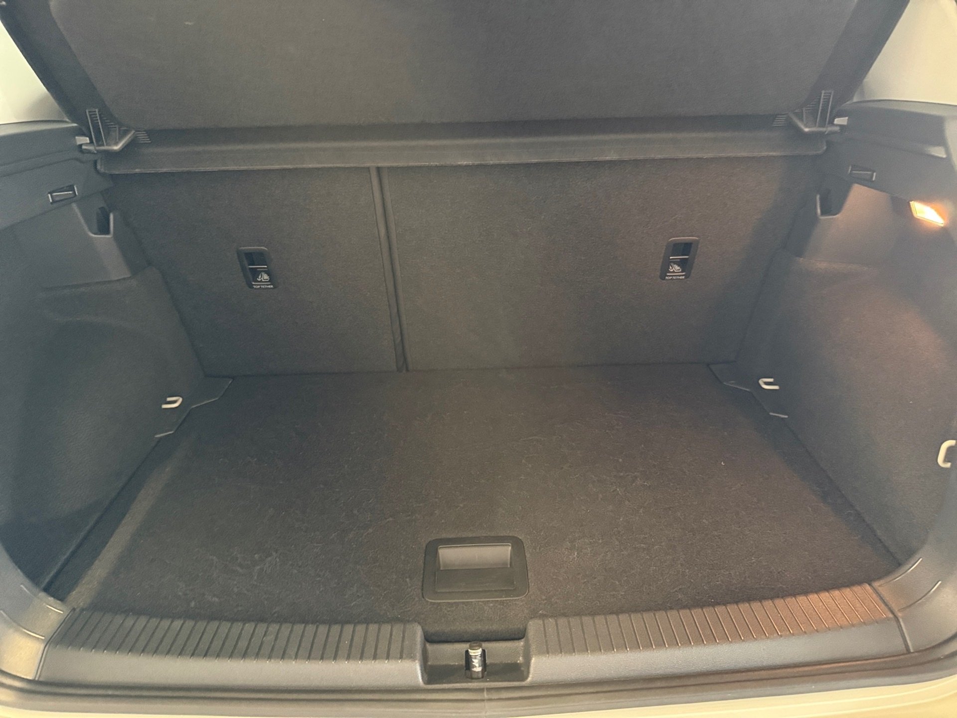 T-Cross Style 1.5 TSI Style DSG LED Navi ACC PDC SHZ