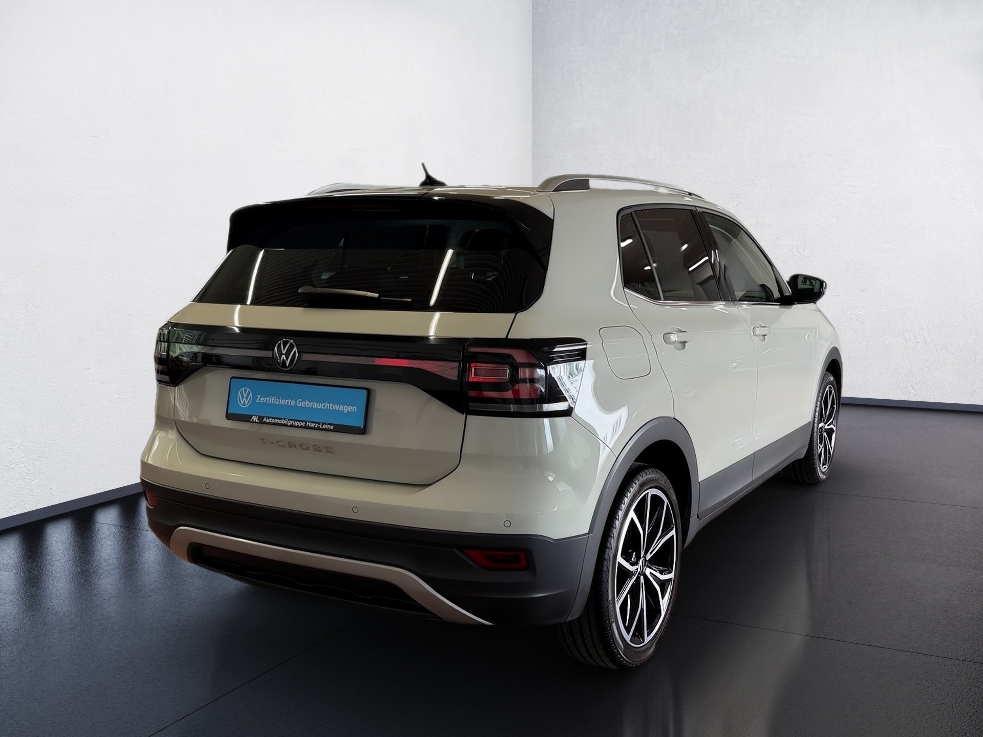 T-Cross Style 1.5 TSI Style DSG LED Navi ACC PDC SHZ