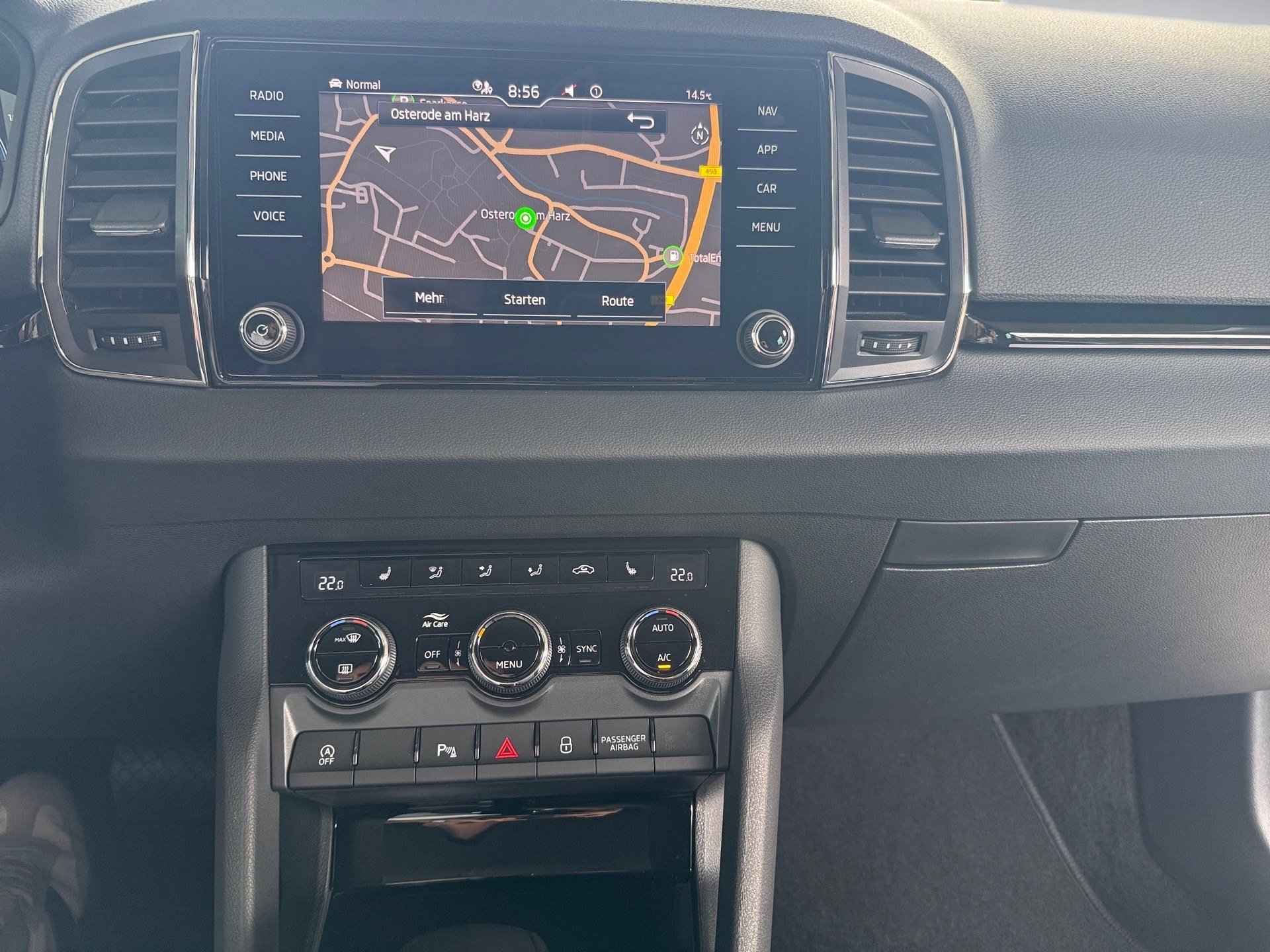Karoq 1.5 TSI Style DSG Matrix Navi ACC AHK RFK