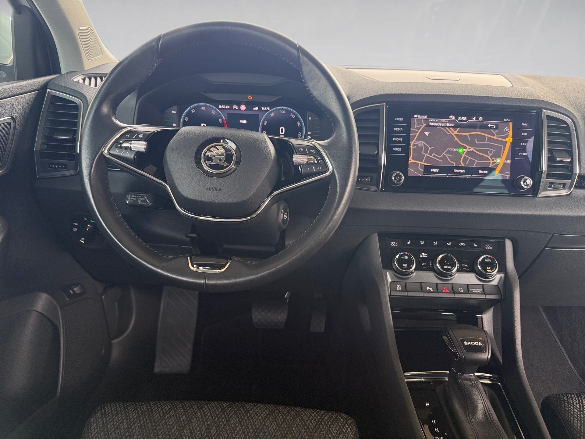 Karoq 1.5 TSI Style DSG Matrix Navi ACC AHK RFK