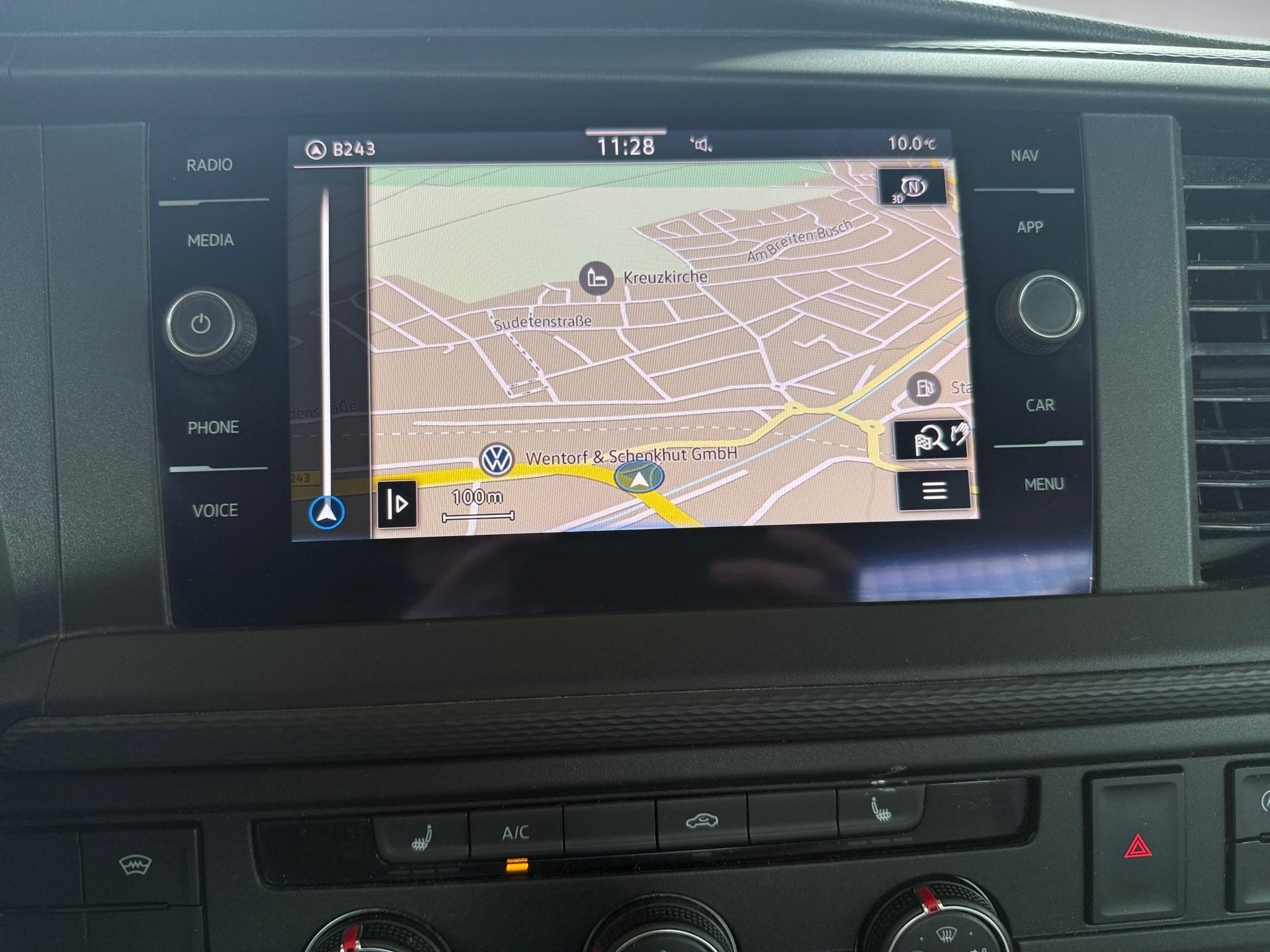 T6.1 Transporter Pritsche LR 2.0 TDI DSG Navi GRA Sitzhzg.