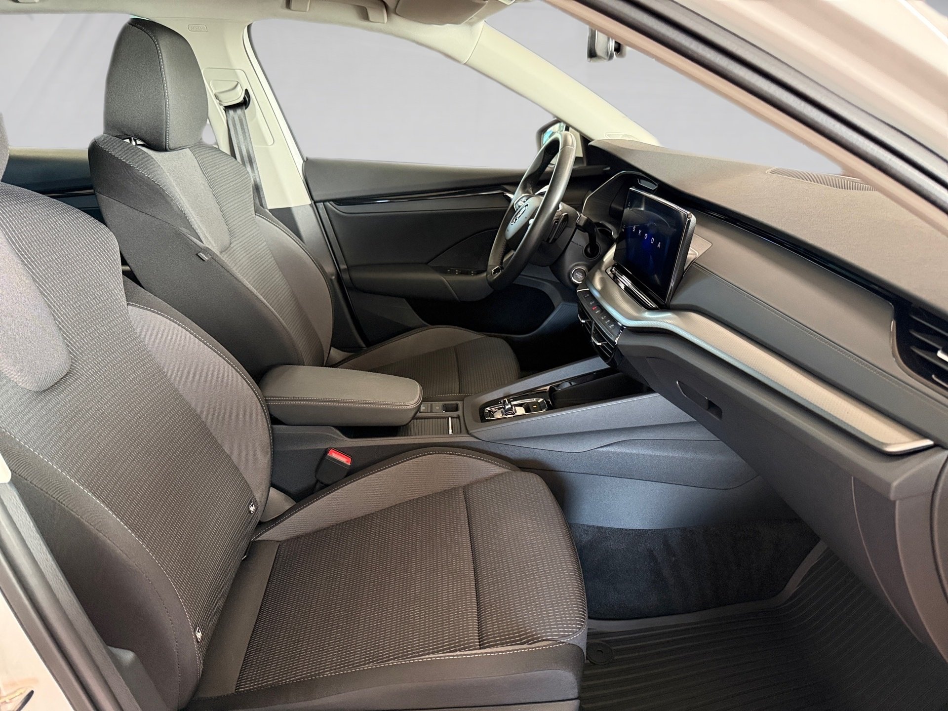 Octavia Combi Ambition 2.0 TDI Ambition DSG LED Navi PDC