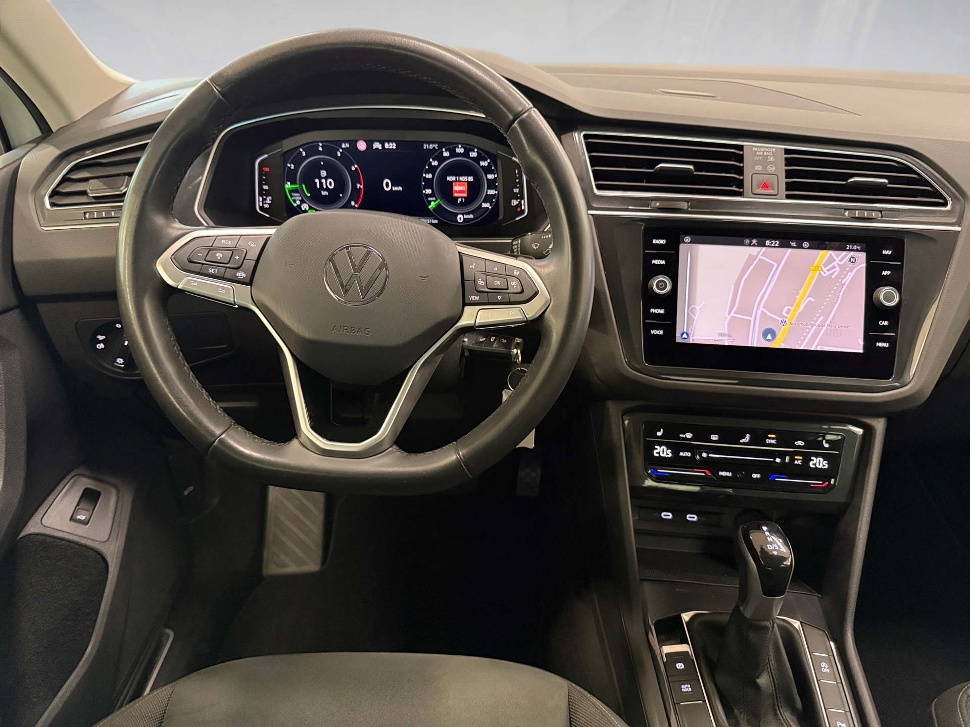 Tiguan Elegance 1.5 TSI Elegance DSG Matrix AHK Navi ACC App-Connect
