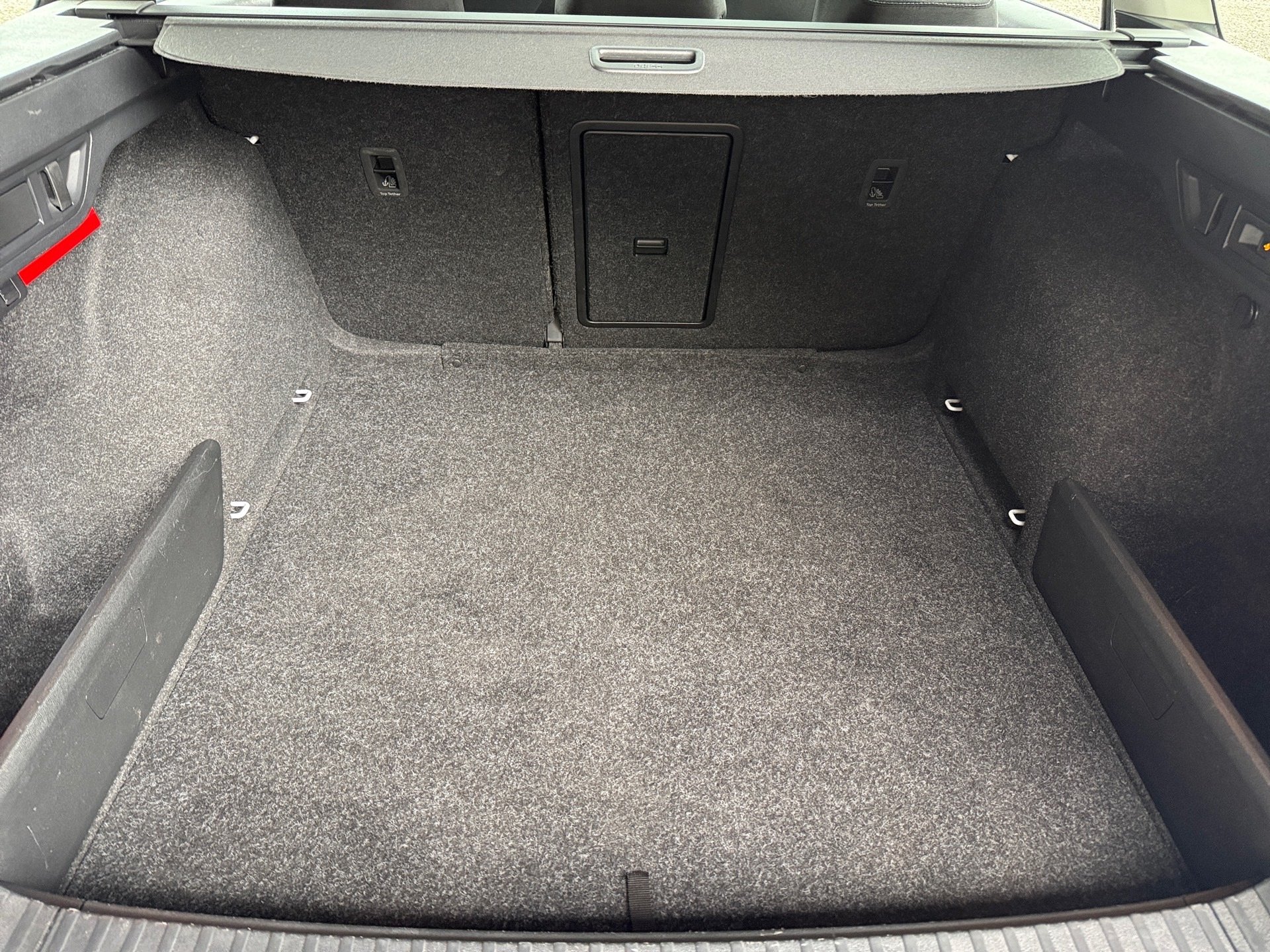 Octavia Combi 2.0 TDI Ambition DSG AHK Pano Navi ACC SmartLink