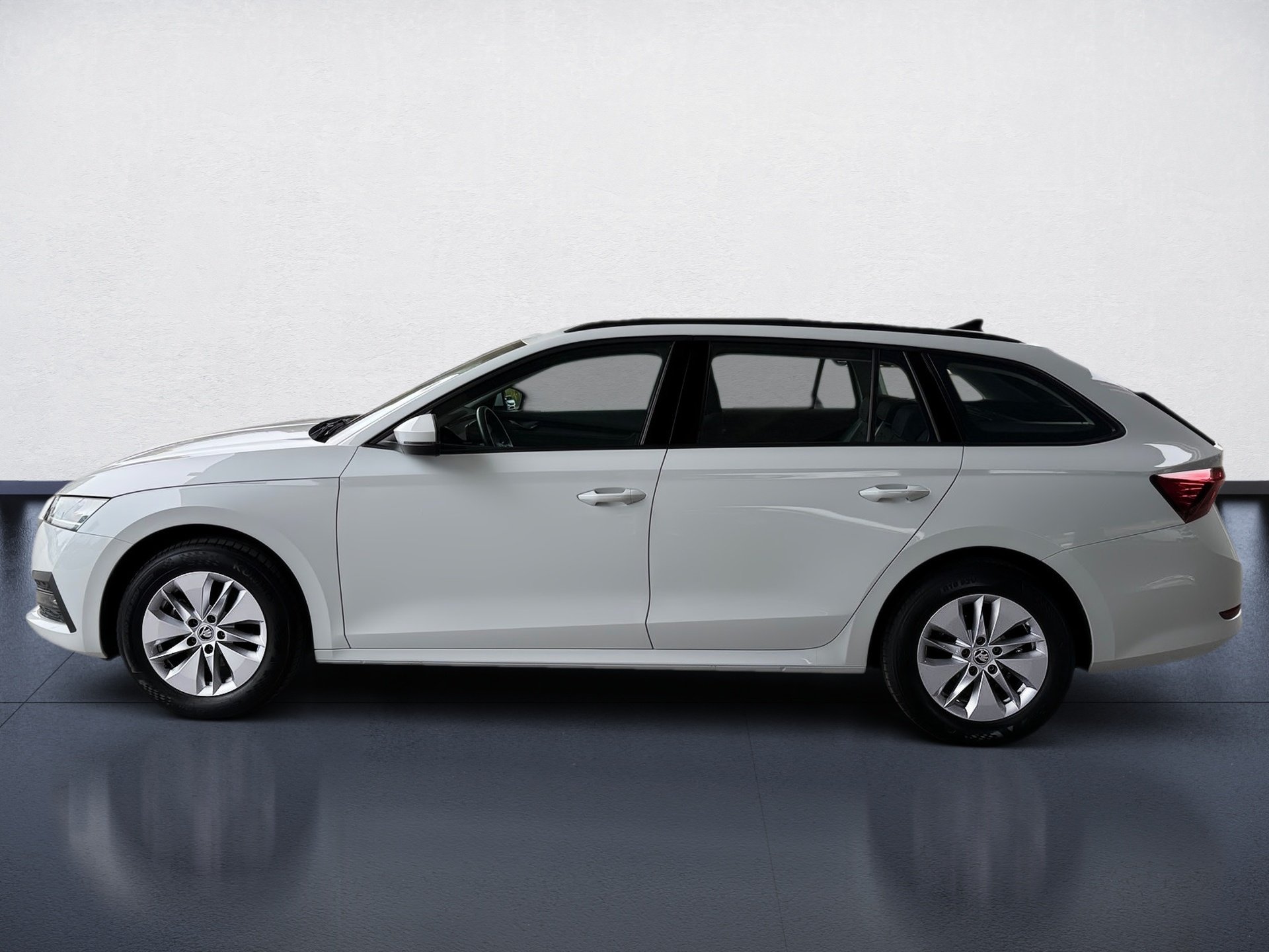Octavia Combi 2.0 TDI Ambition DSG AHK Pano Navi ACC SmartLink