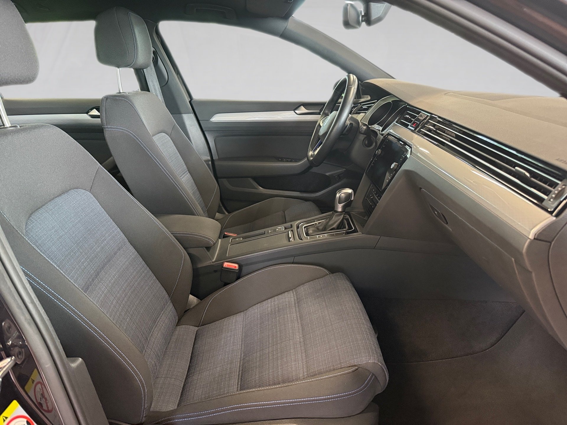 Passat Variant GTE 1.4 TSI DSG LED Navi ACC AHK RFK
