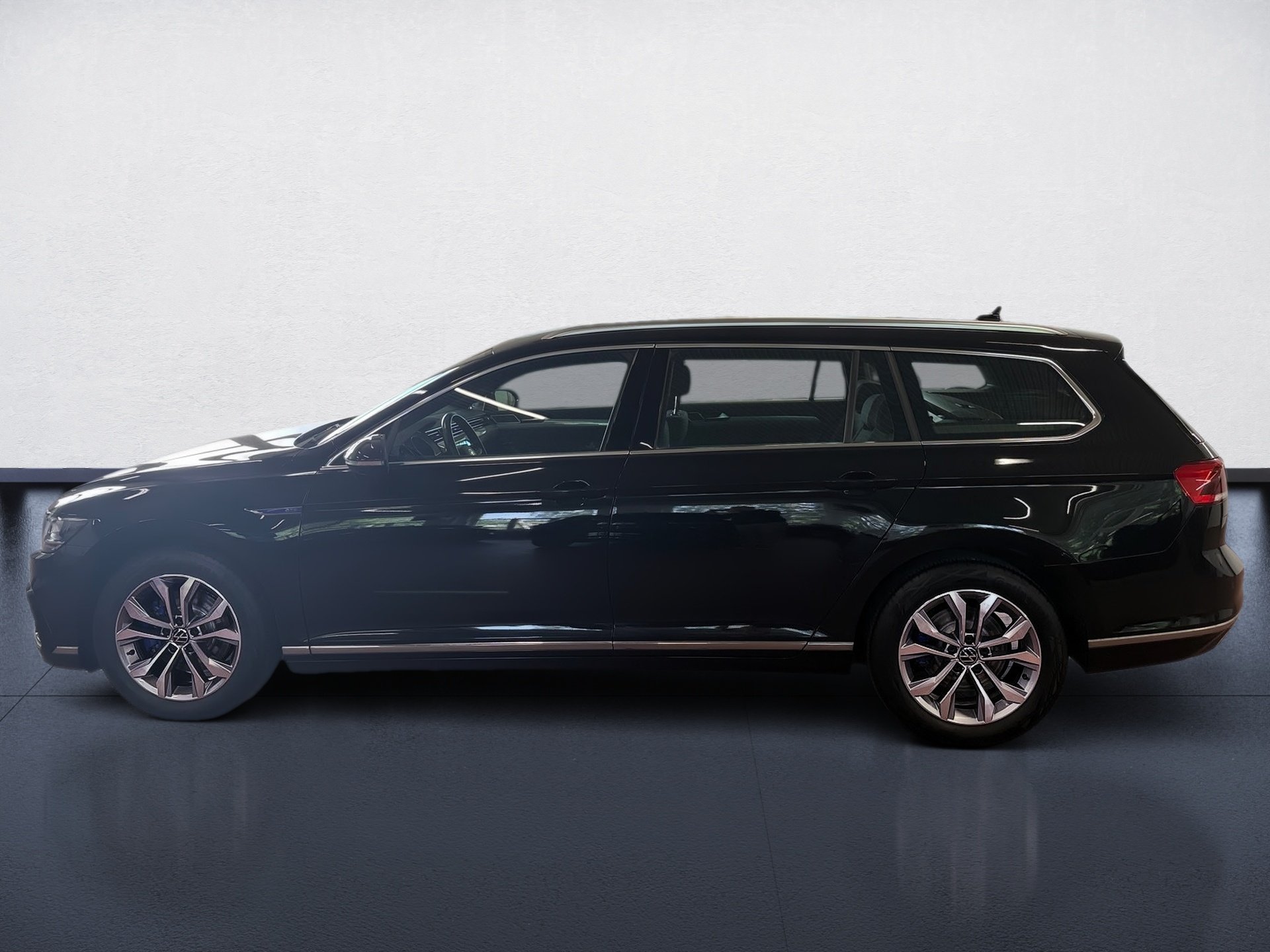 Passat Variant GTE 1.4 TSI DSG LED Navi ACC AHK RFK