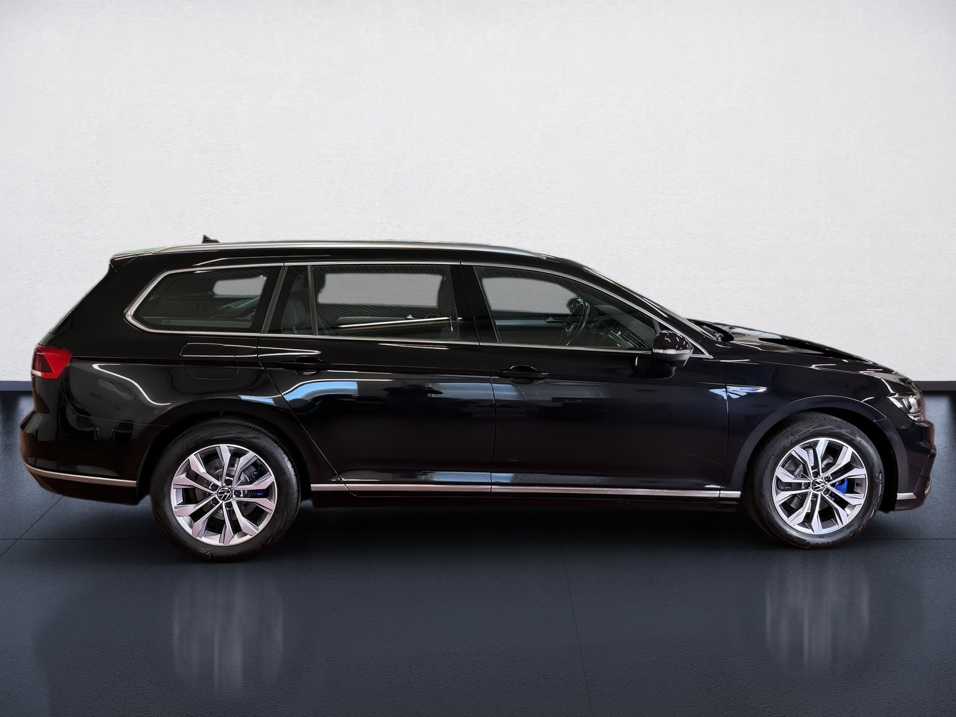 Passat Variant GTE 1.4 TSI DSG LED Navi ACC AHK RFK