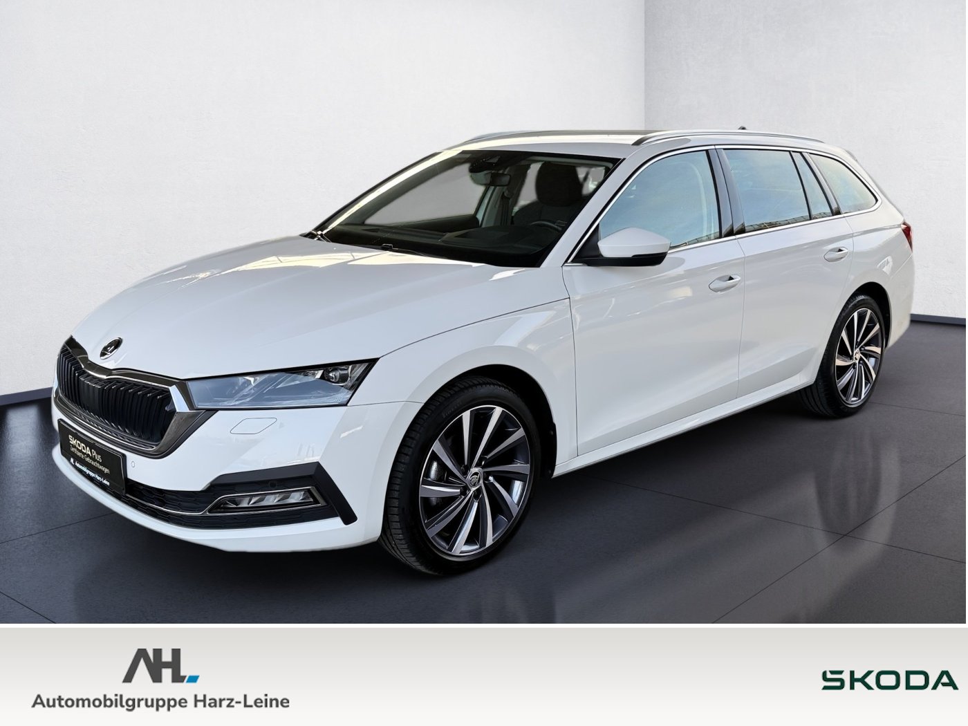 Octavia Combi 2.0 TDI Style DSG AHK Matrix Navi ACC HuD