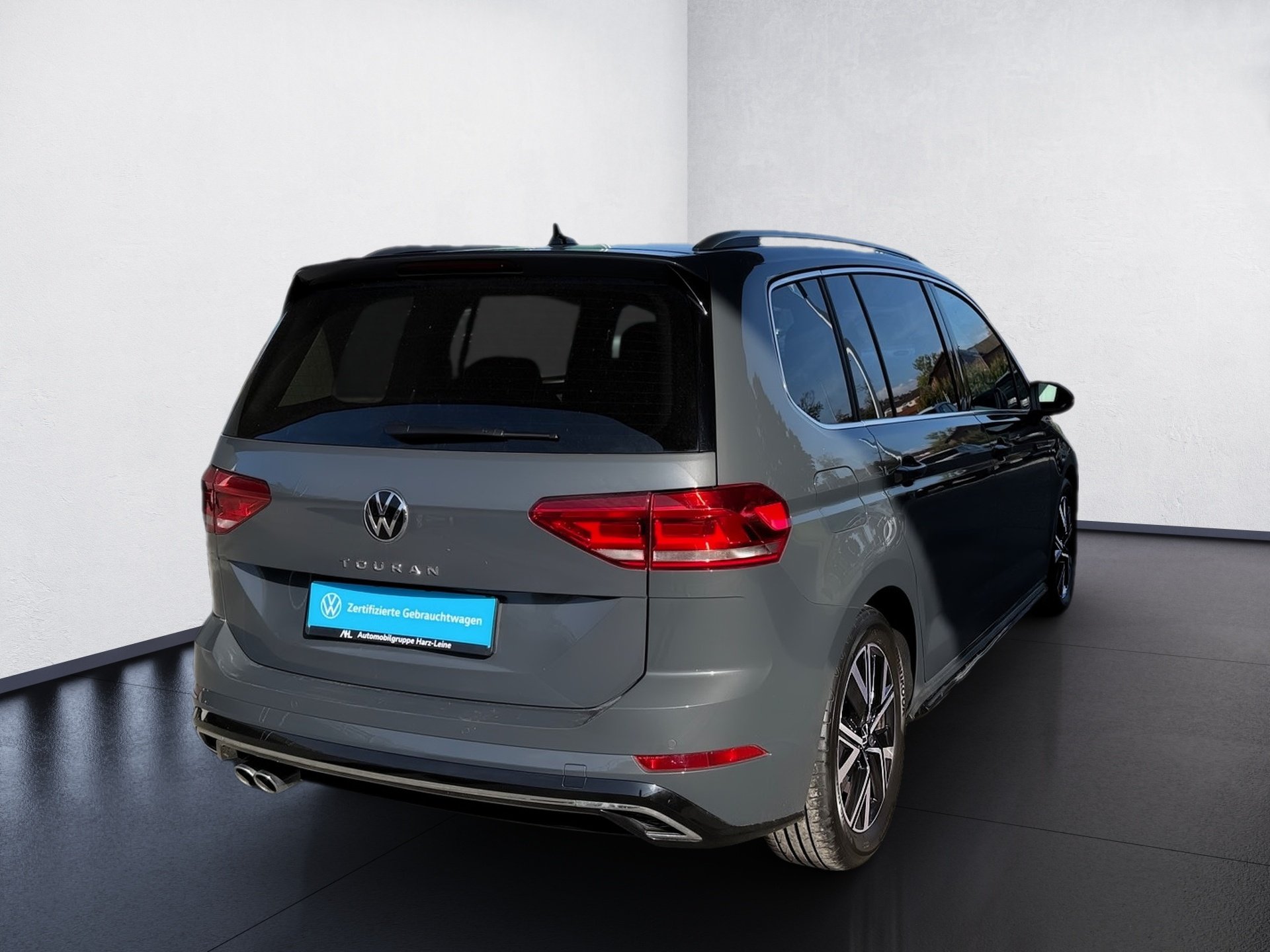 Touran 2.0 TDI R-Line DSG LED Navi ACC PDC ACC