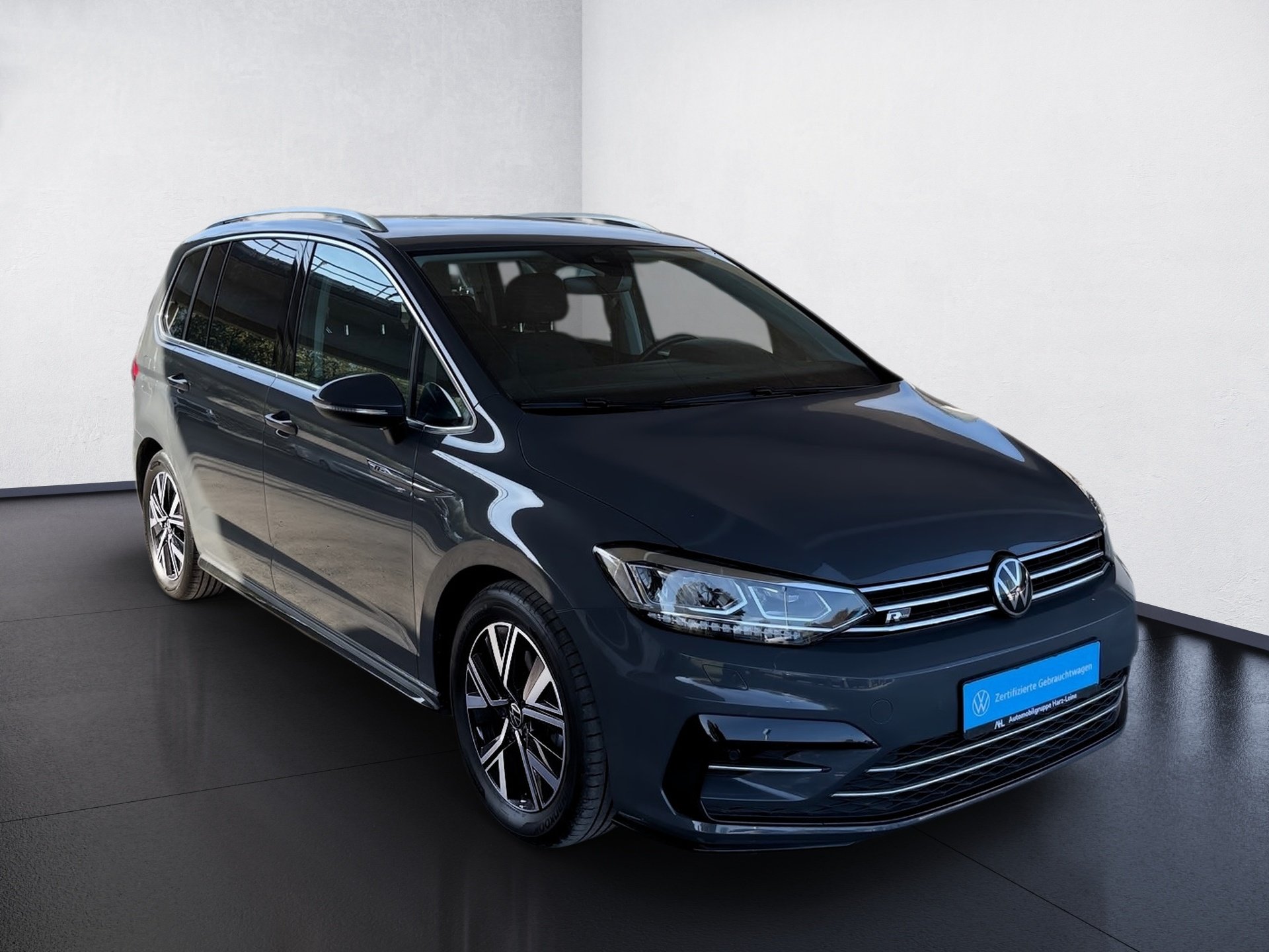 Touran 2.0 TDI R-Line DSG LED Navi ACC PDC ACC