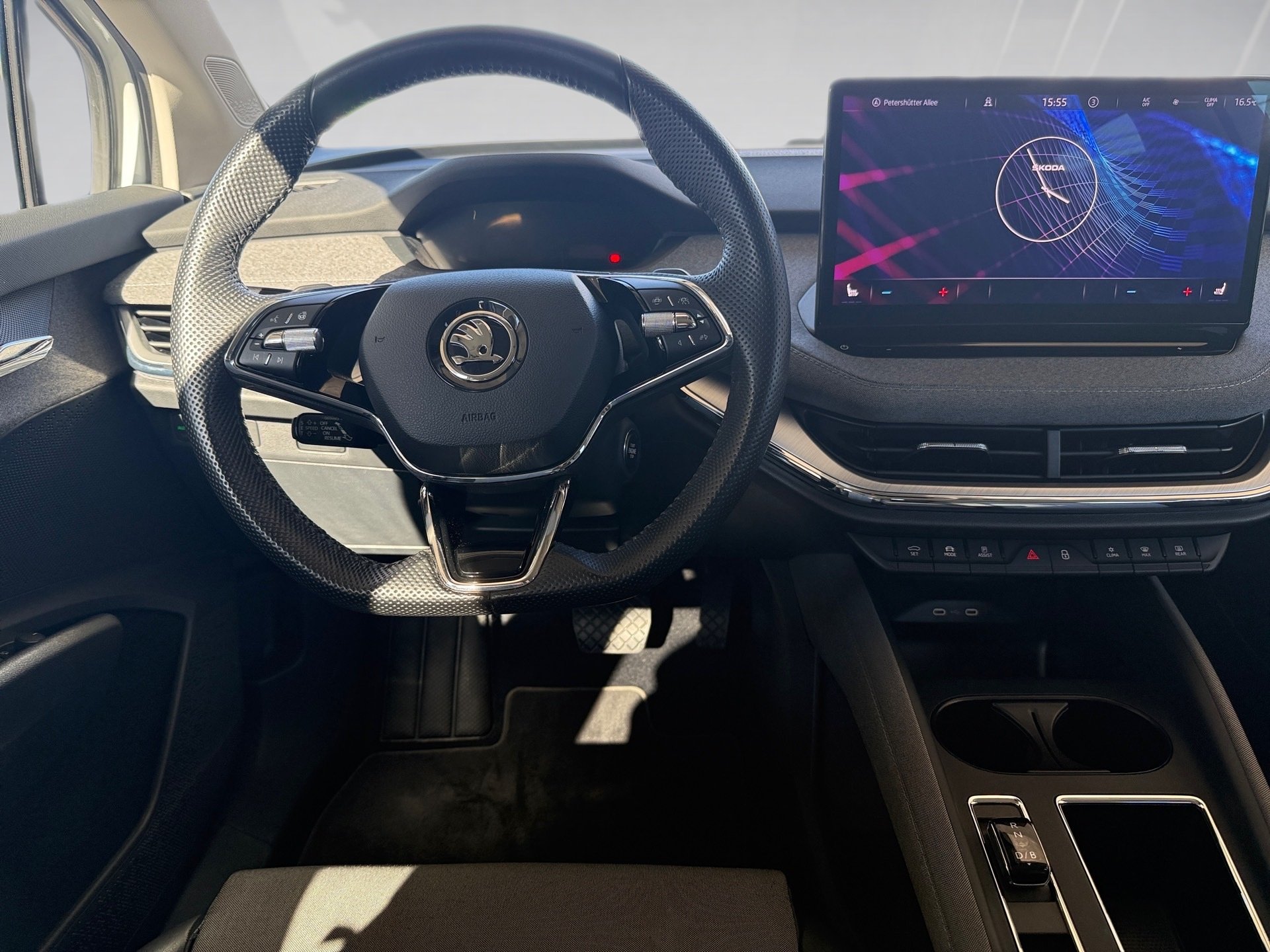 Enyaq iV 80 Loft Matrix Navi ACC RFK Wärmepumpe