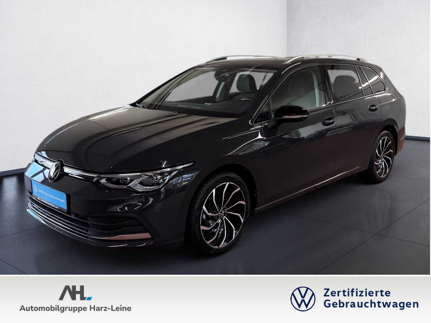 Golf Variant 1.5 eTSI Active DSG Matrix Navi ACC AHK RF...
