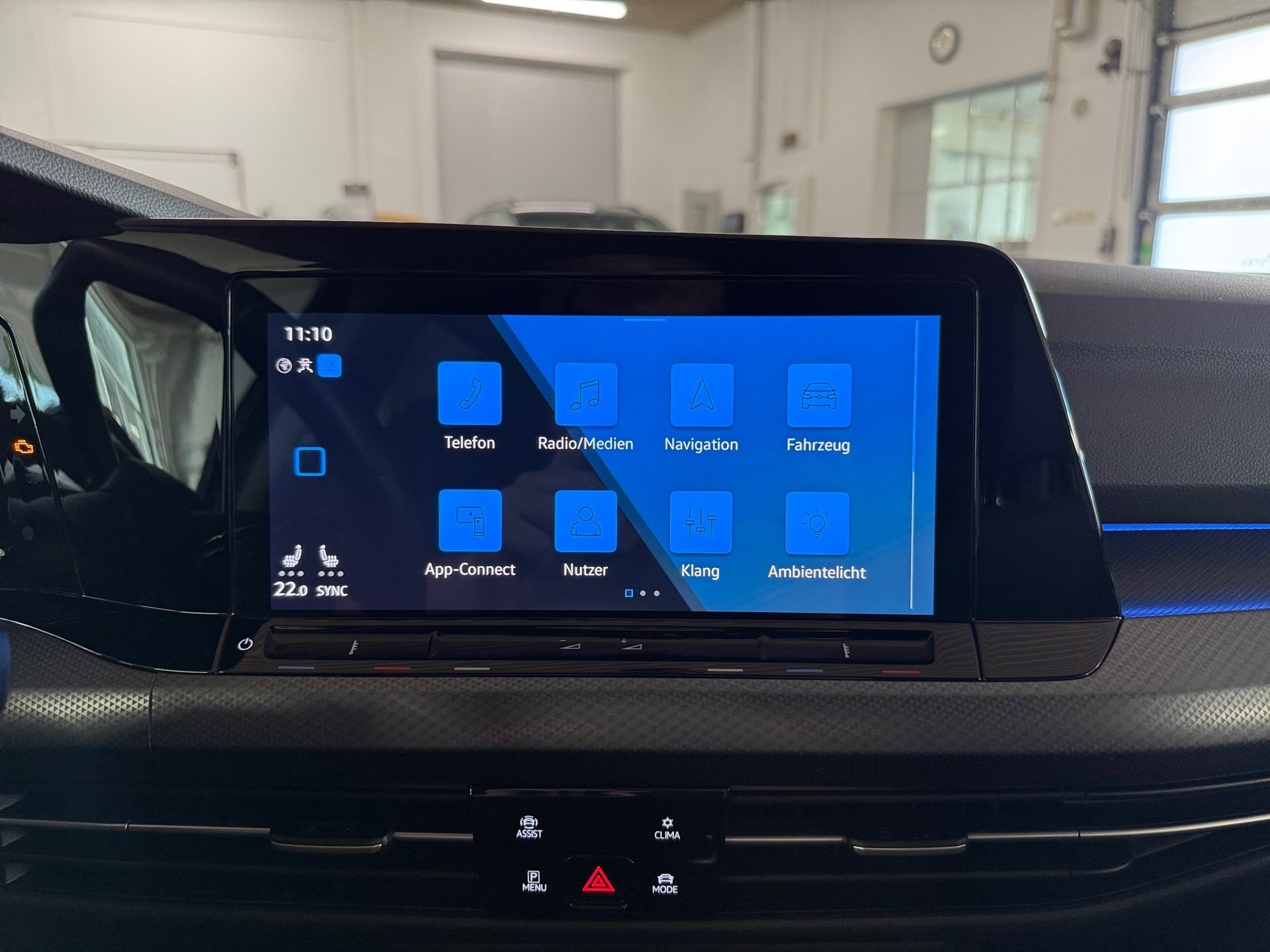 Golf Variant 1.5 eTSI Active DSG Matrix Navi ACC AHK RFK