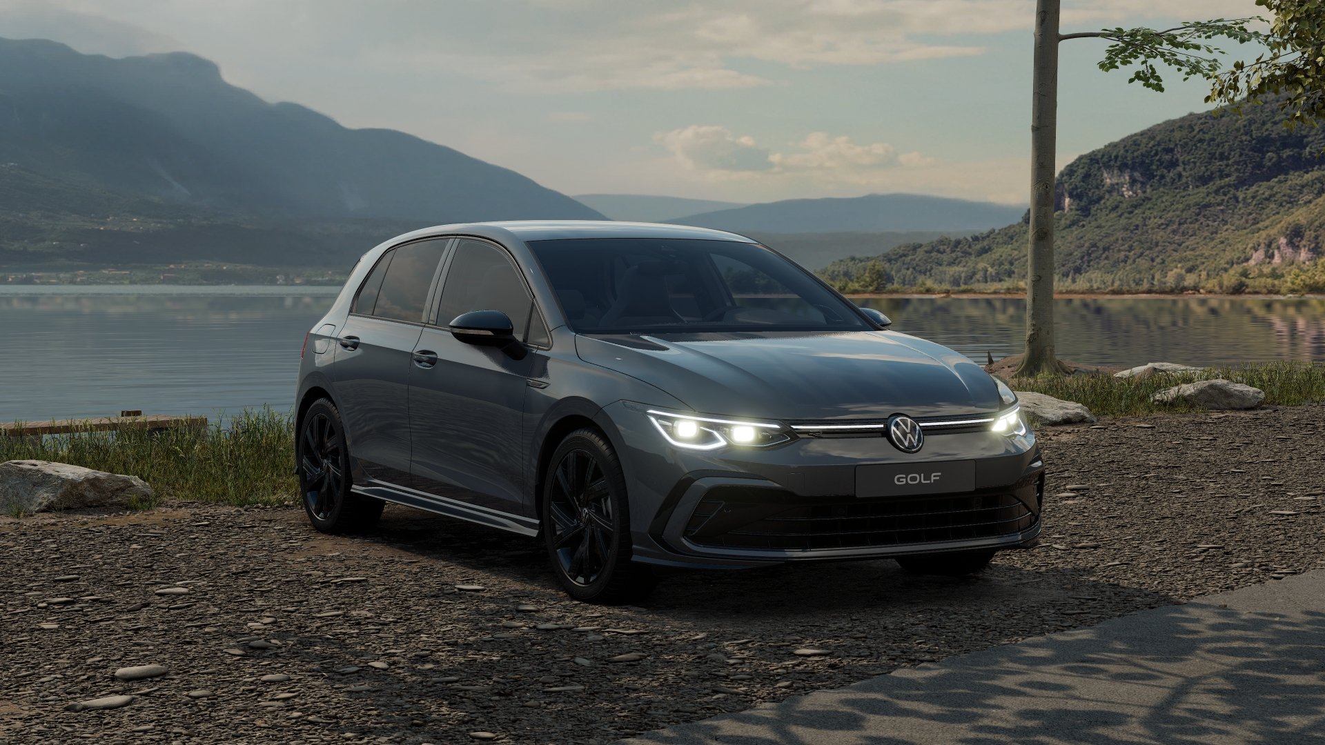 Golf 1.5 eTSI R-Line DSG BlackStyle Matrix Navi ACC AHK