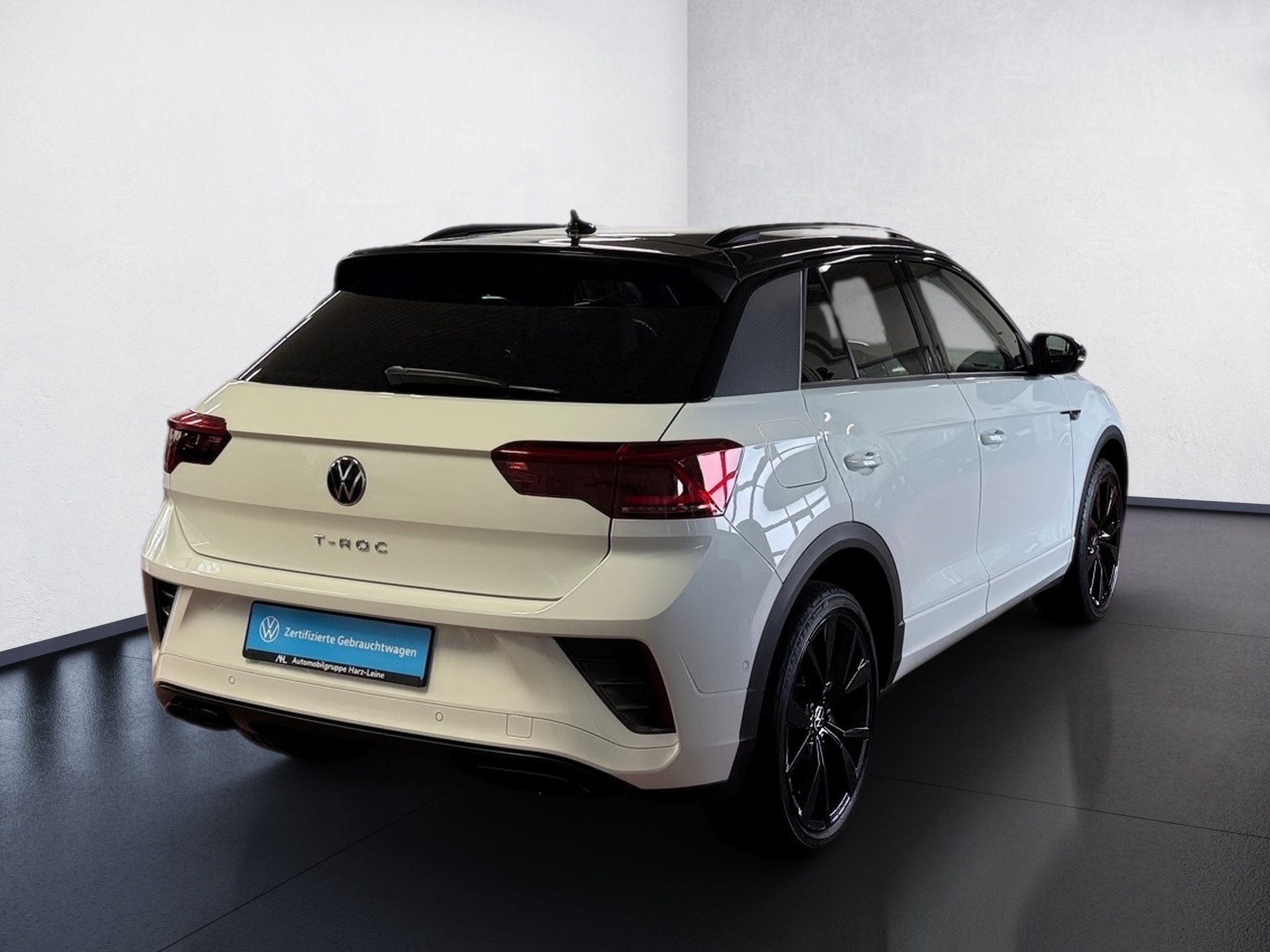 T-Roc R-Line 1.5 TSI R-Line DSG BlackStyle Matrix AHK ACC RFK