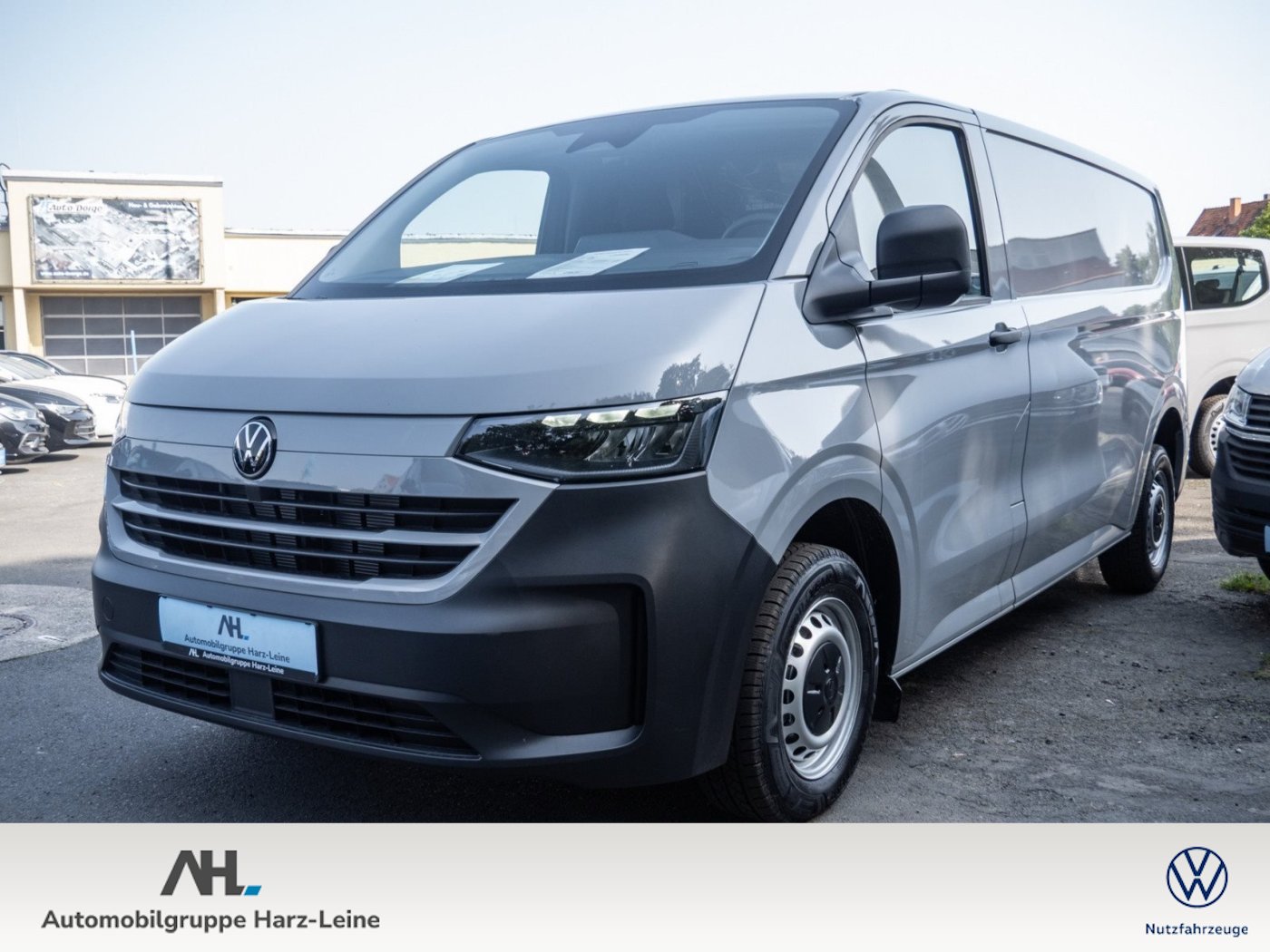 NFZ Transporter Kasten Motor: 2.0 l TDI 110 kW Getriebe: 6-Gang-Schaltgetriebe Radstand: 3500 mm LR