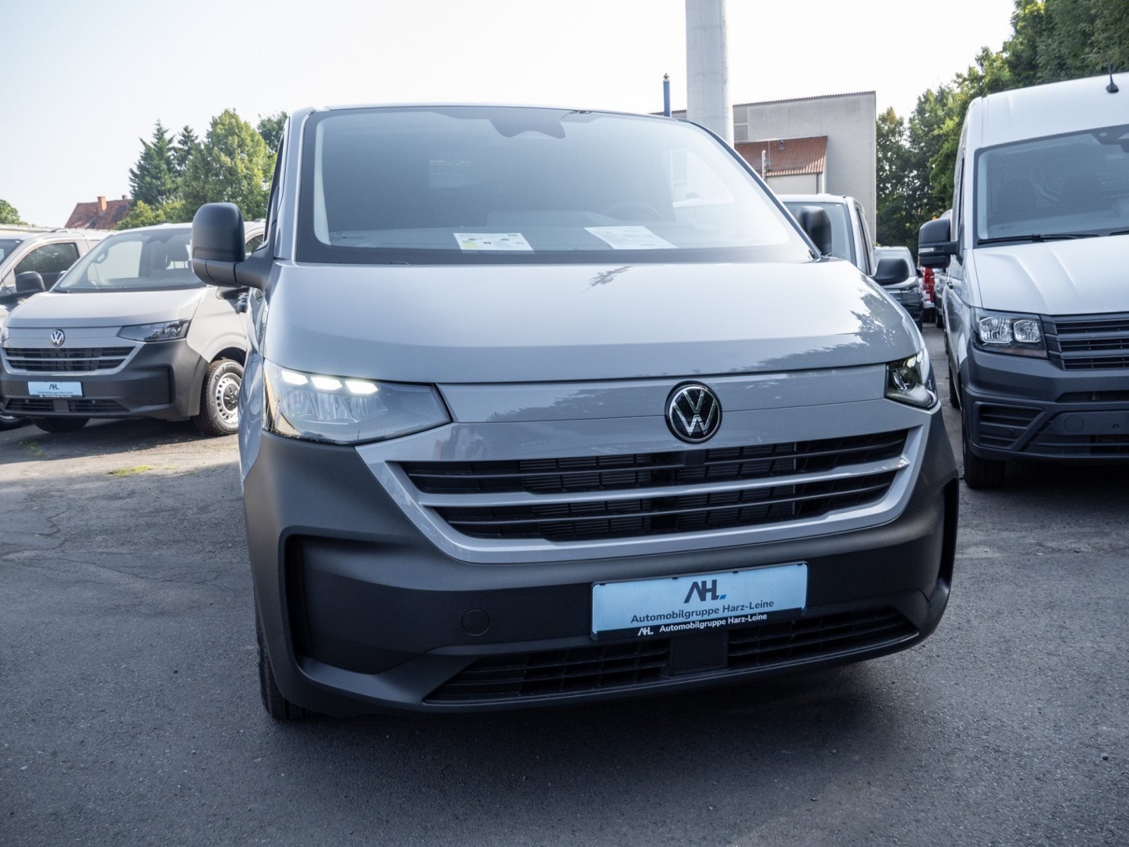 NFZ Transporter Kasten Motor: 2.0 l TDI 110 kW Getriebe: 6-Gang-Schaltgetriebe Radstand: 3500 mm LR
