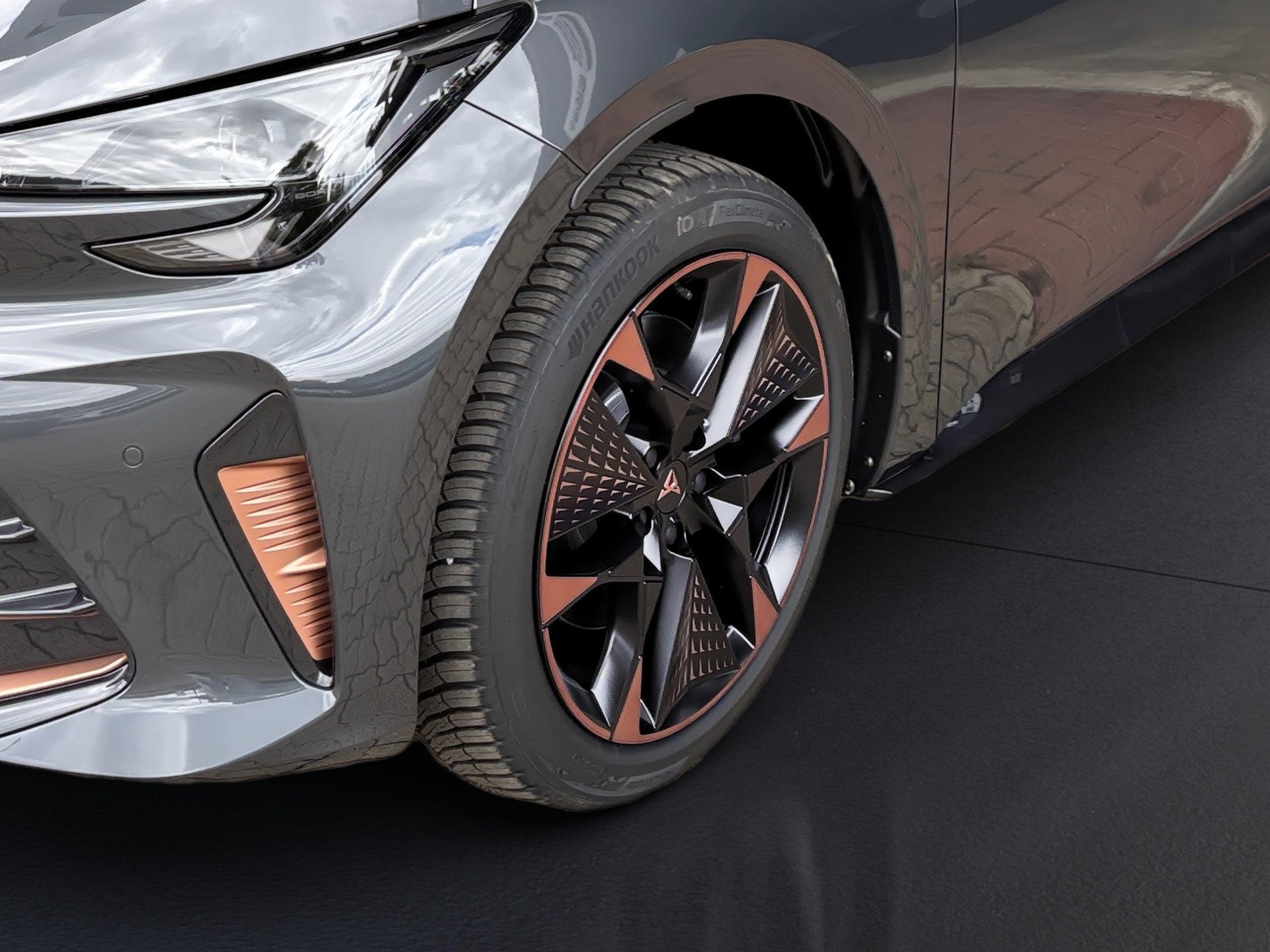 Born 140 (58kWh) ACC DynLicht Facelift Kam. LED