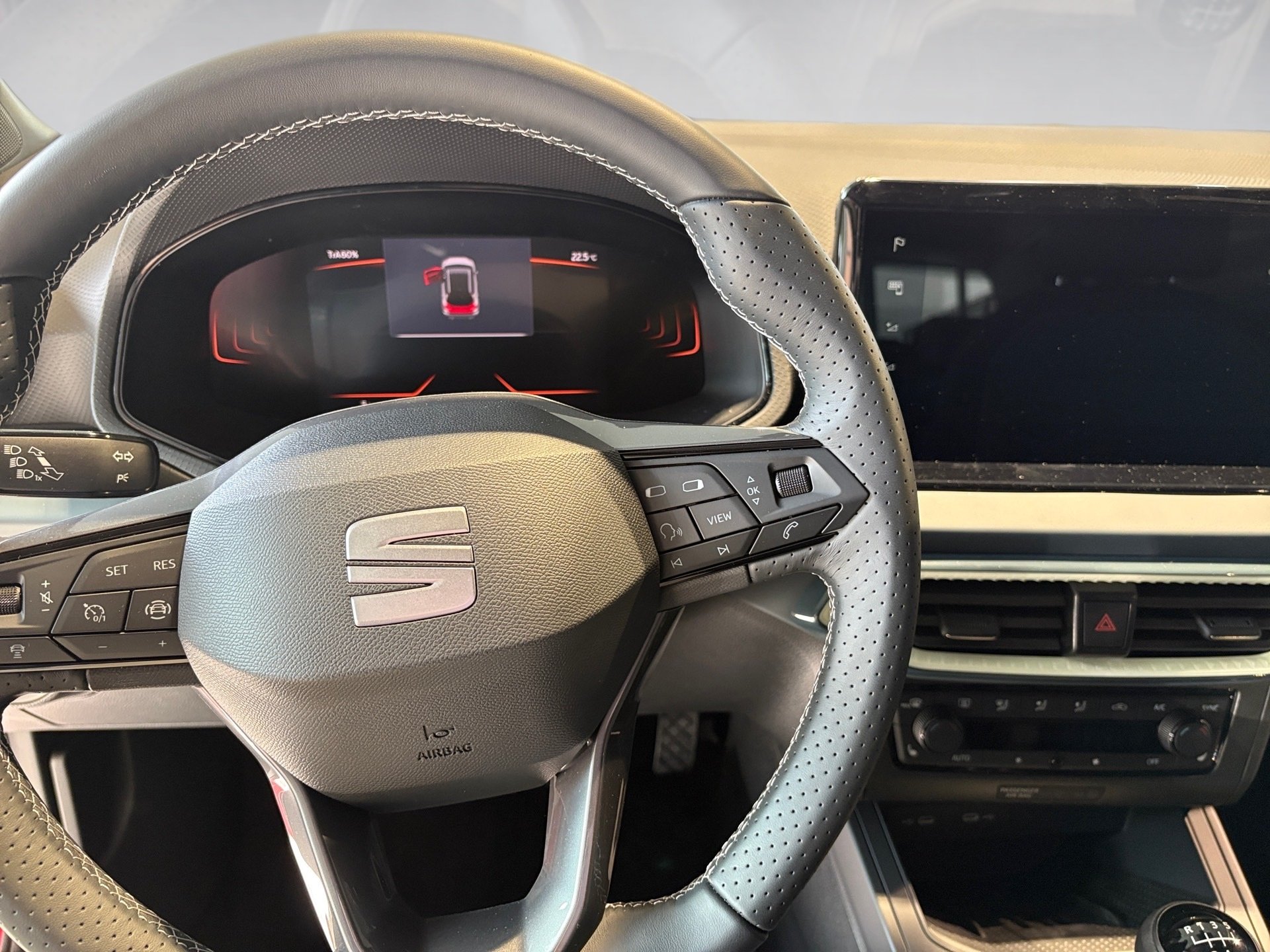Arona 1.0 TSI 70 kW Style ACC DynLicht Facelift