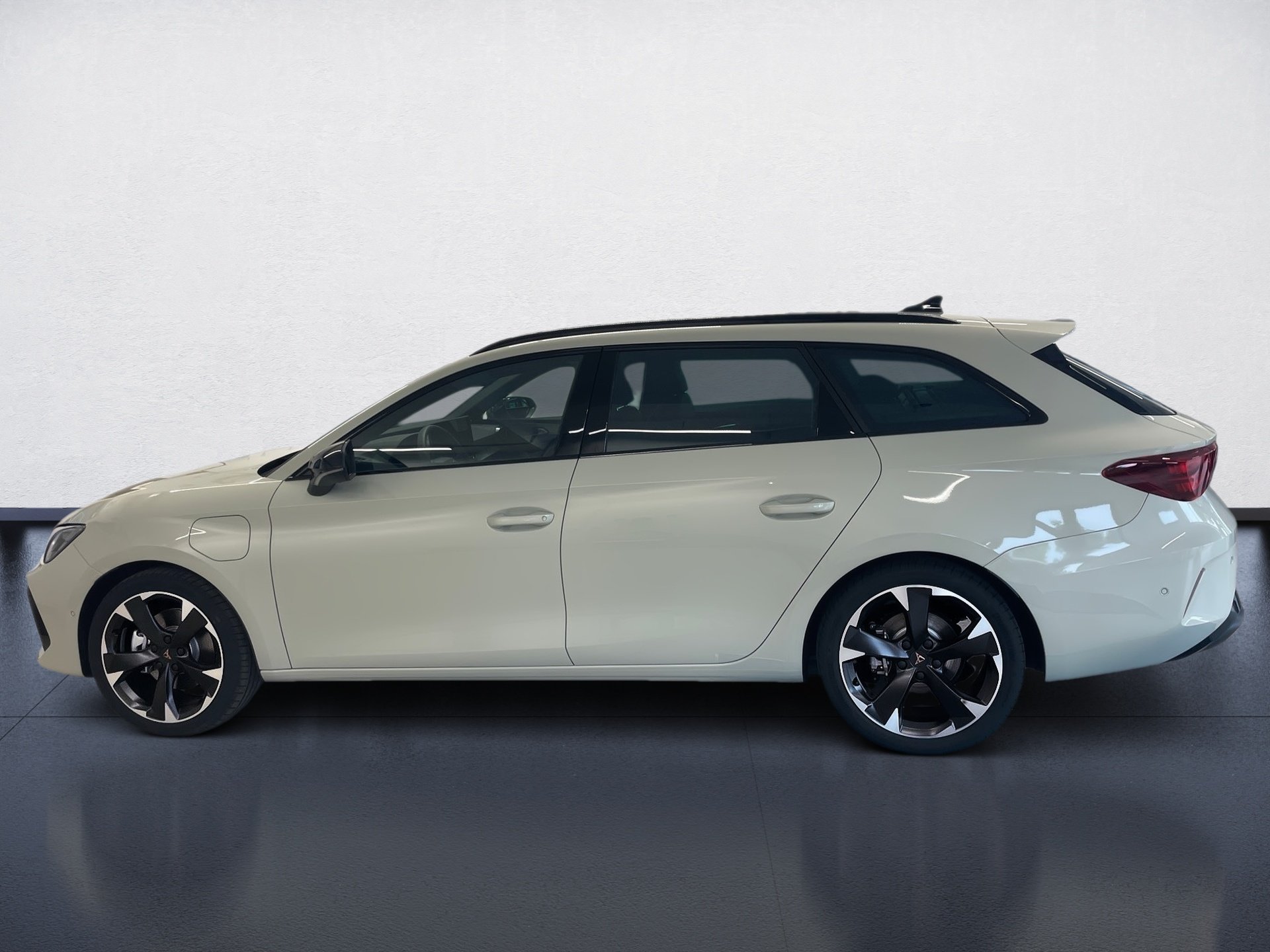 Leon Sportstourer 1.5 e-HYBRID