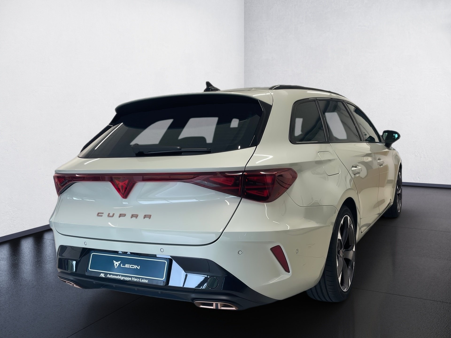 Leon Sportstourer 1.5 e-HYBRID