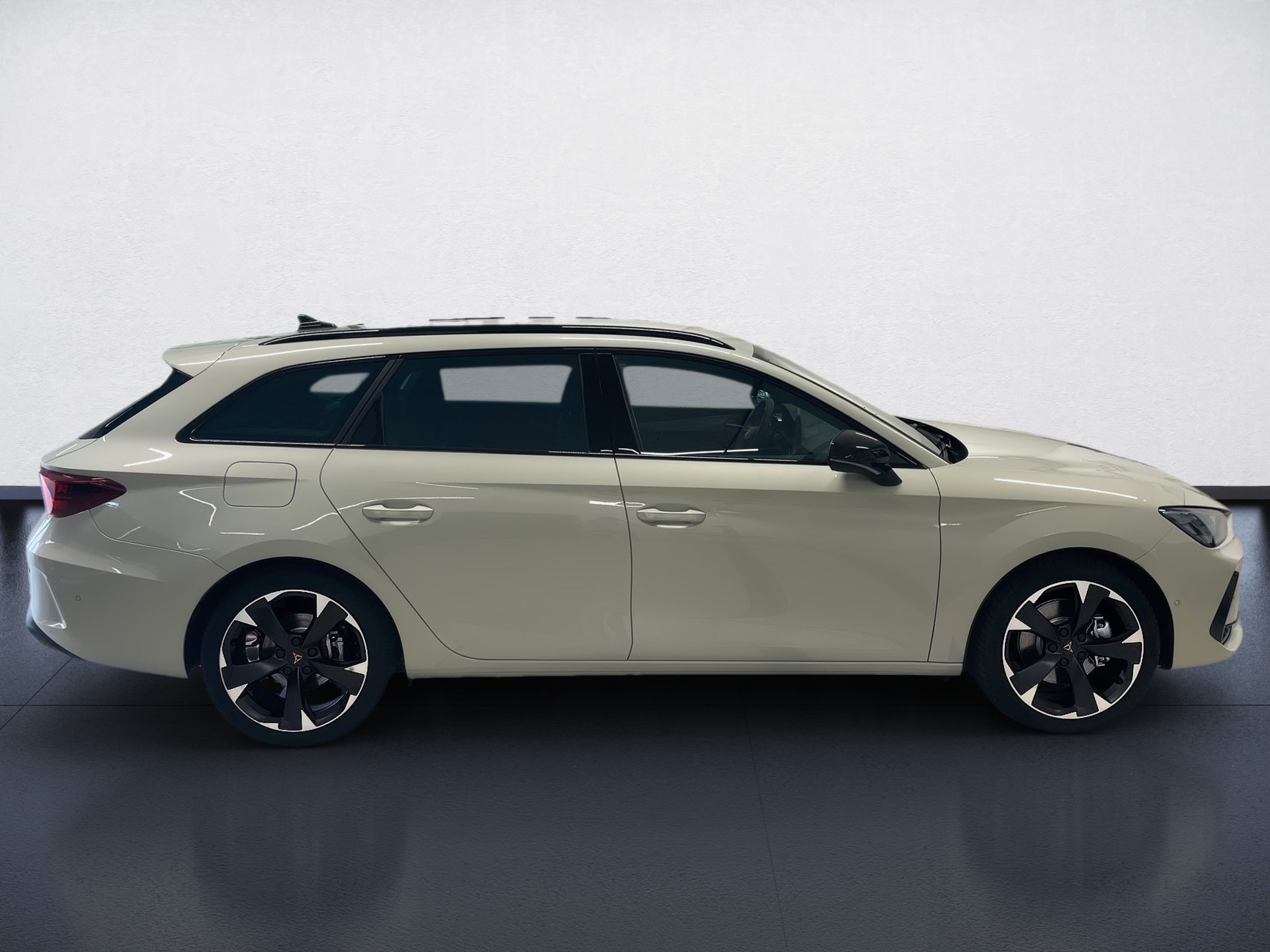 Leon Sportstourer 1.5 e-HYBRID