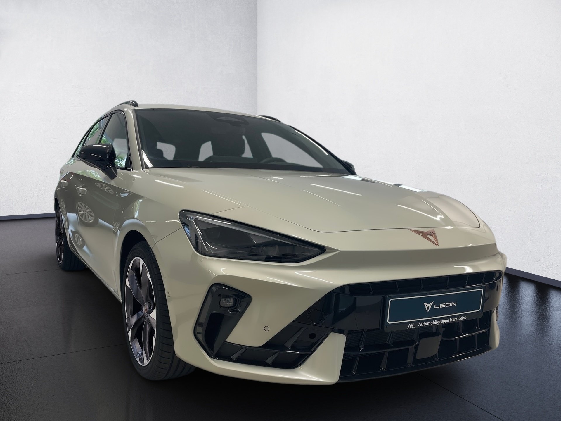 Leon Sportstourer 1.5 e-HYBRID