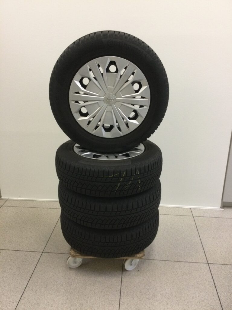 Winterkomplettradsatz Audi Q3 17 Zoll Stahl