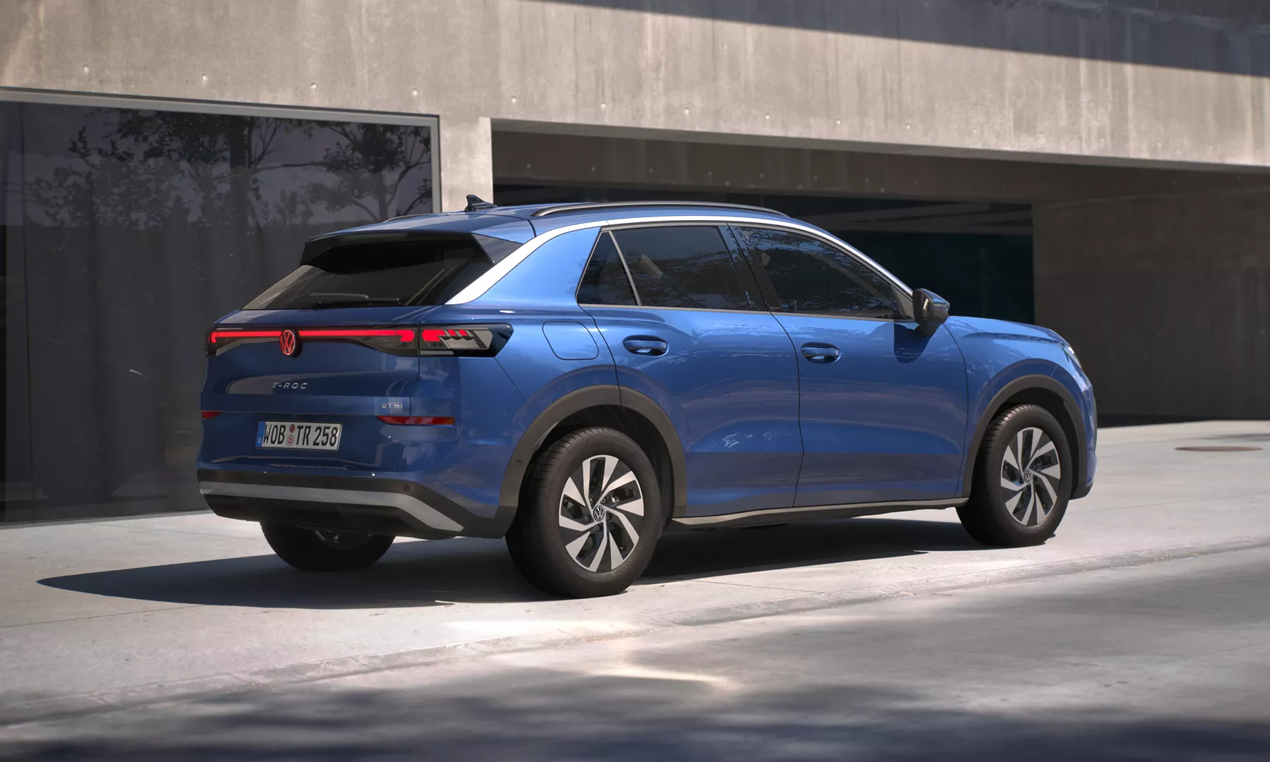 rear_view_of_blue_parking_T-Roc rear_view_of_blue_parking_T-Roc